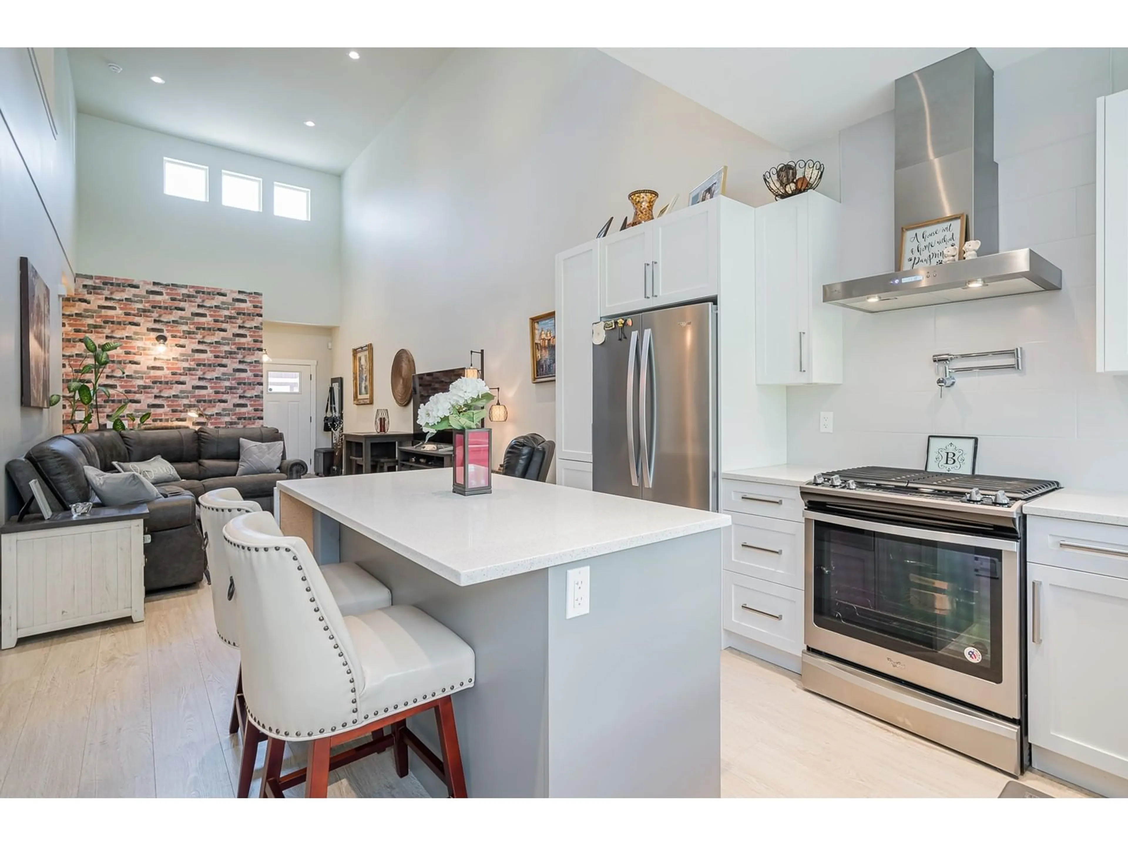 Open concept kitchen, ceramic/tile floor for #19 - 20498 82, Langley British Columbia V2Y0V1