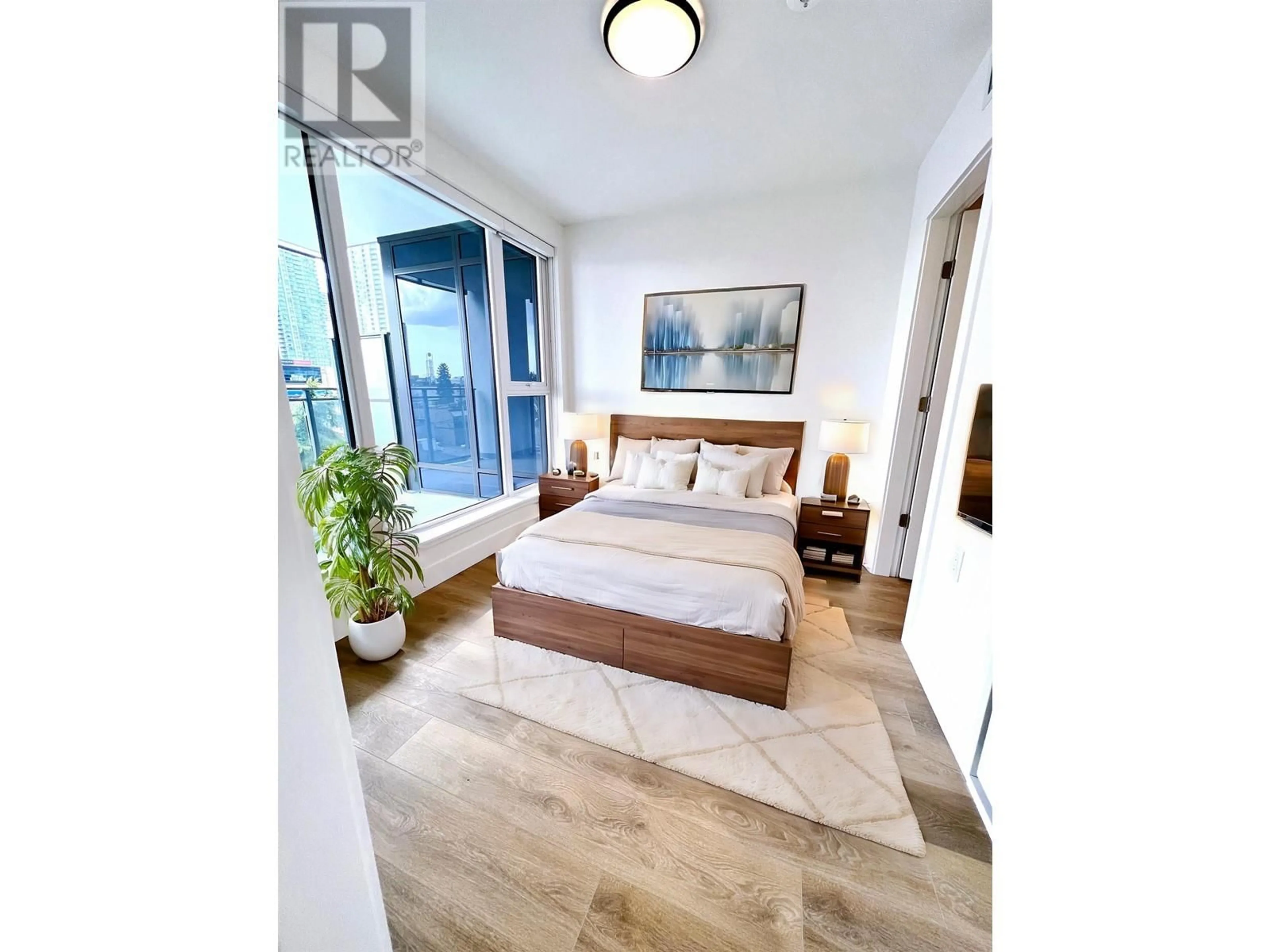 Unknown for 403 - 4711 HAZEL STREET, Burnaby British Columbia V5H0J9