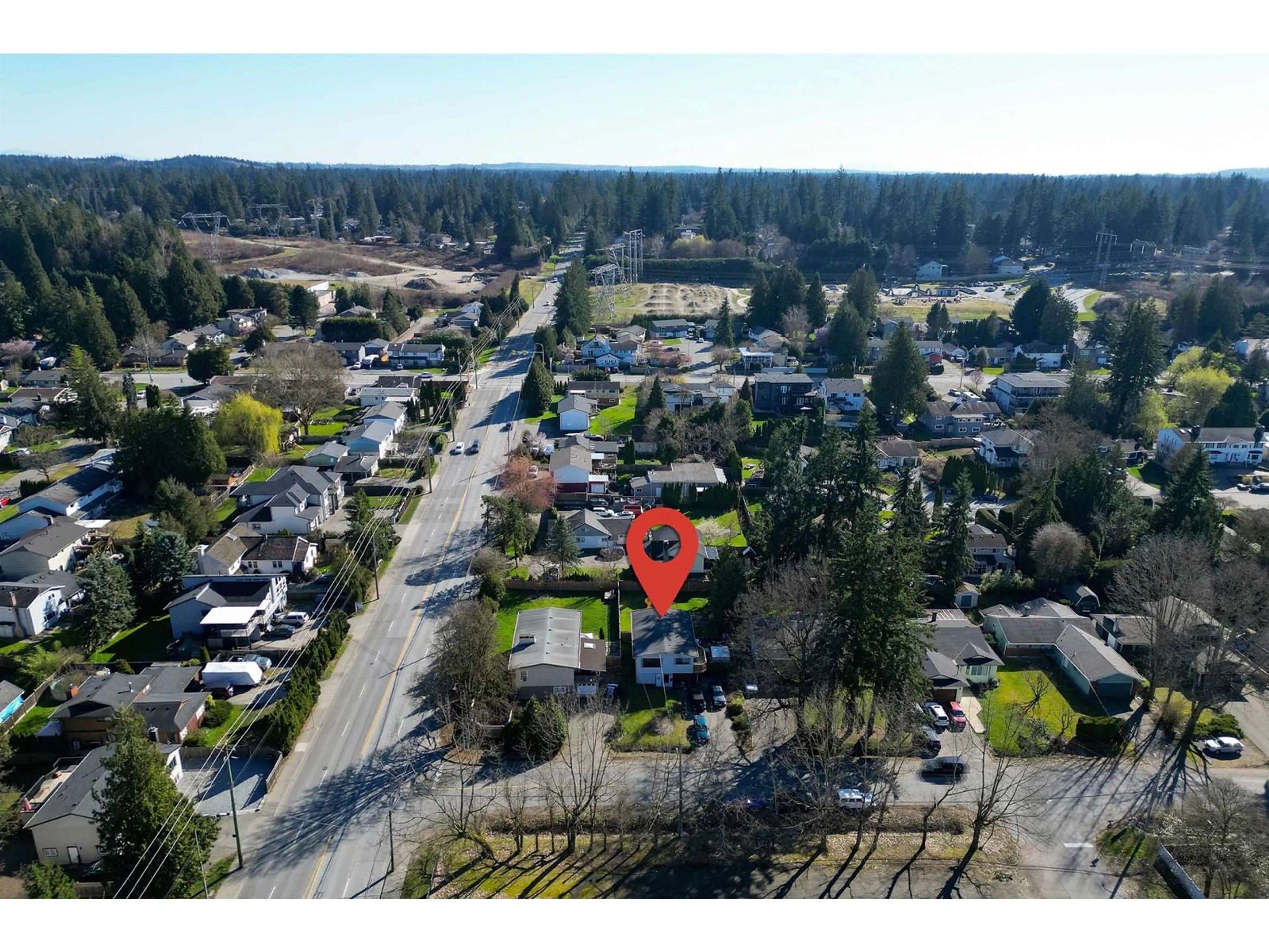 A pic from outside/outdoor area/front of a property/back of a property/a pic from drone, unknown for 19990 49, Langley British Columbia V3A3R6