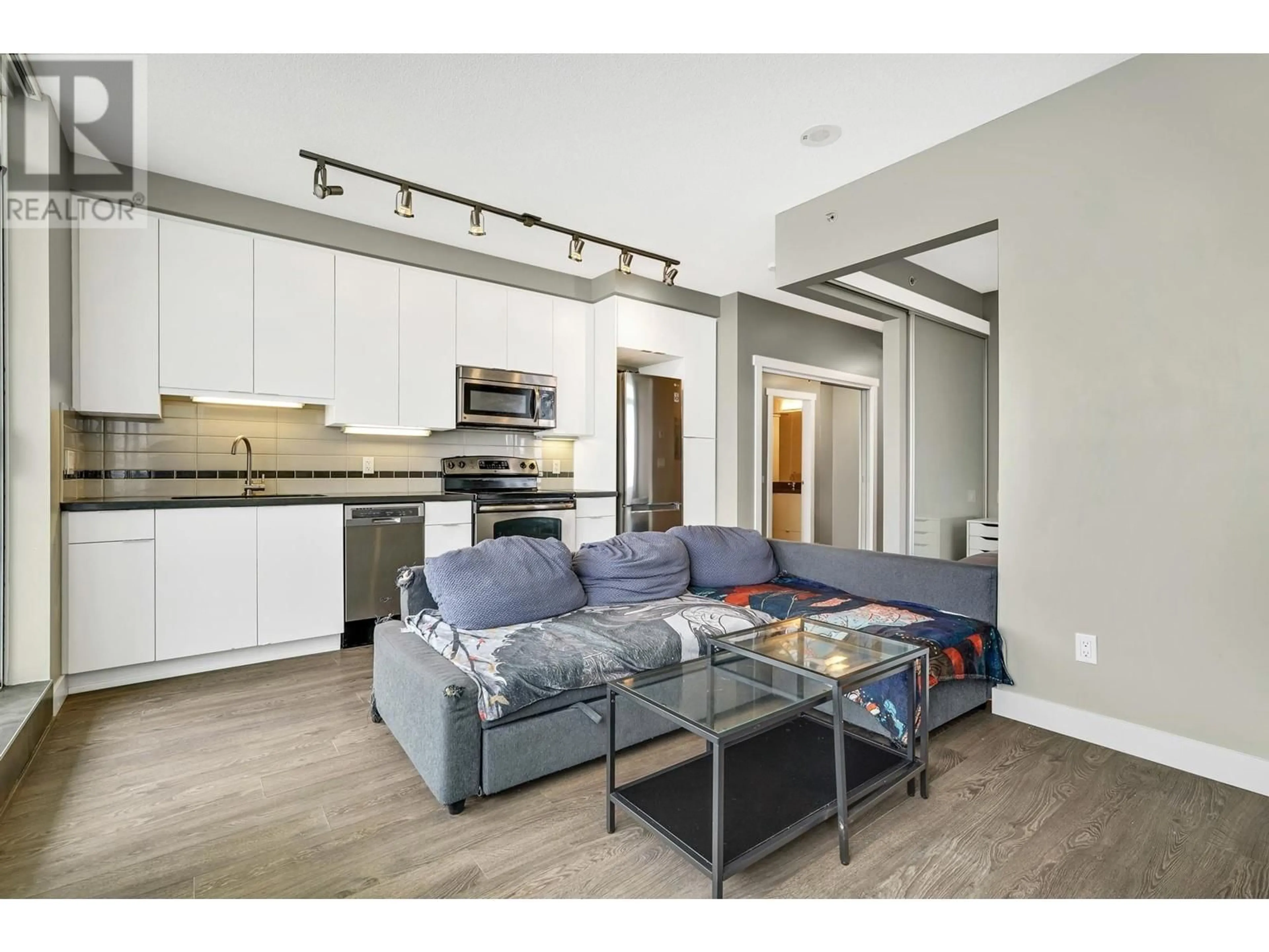 Unknown for 708 - 9025 HIGHLAND, Burnaby British Columbia V5A0A8
