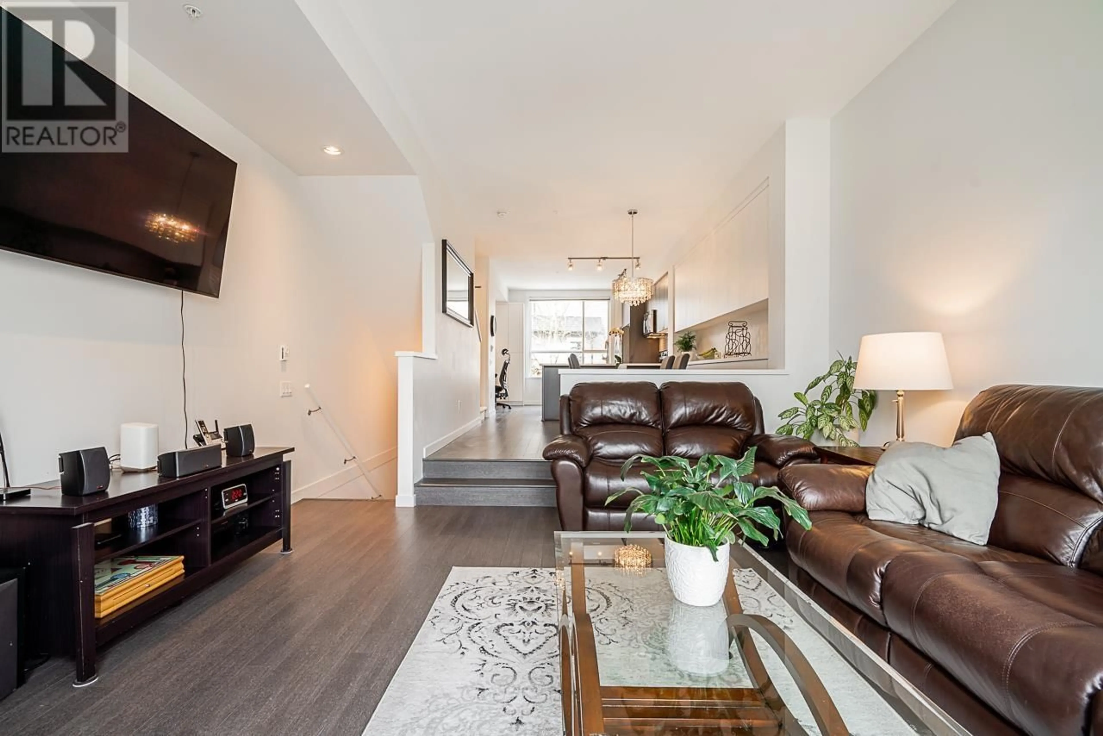 Living room with furniture, unknown for 23 - 2332 RANGER LANE, Port Coquitlam British Columbia V3B0J4