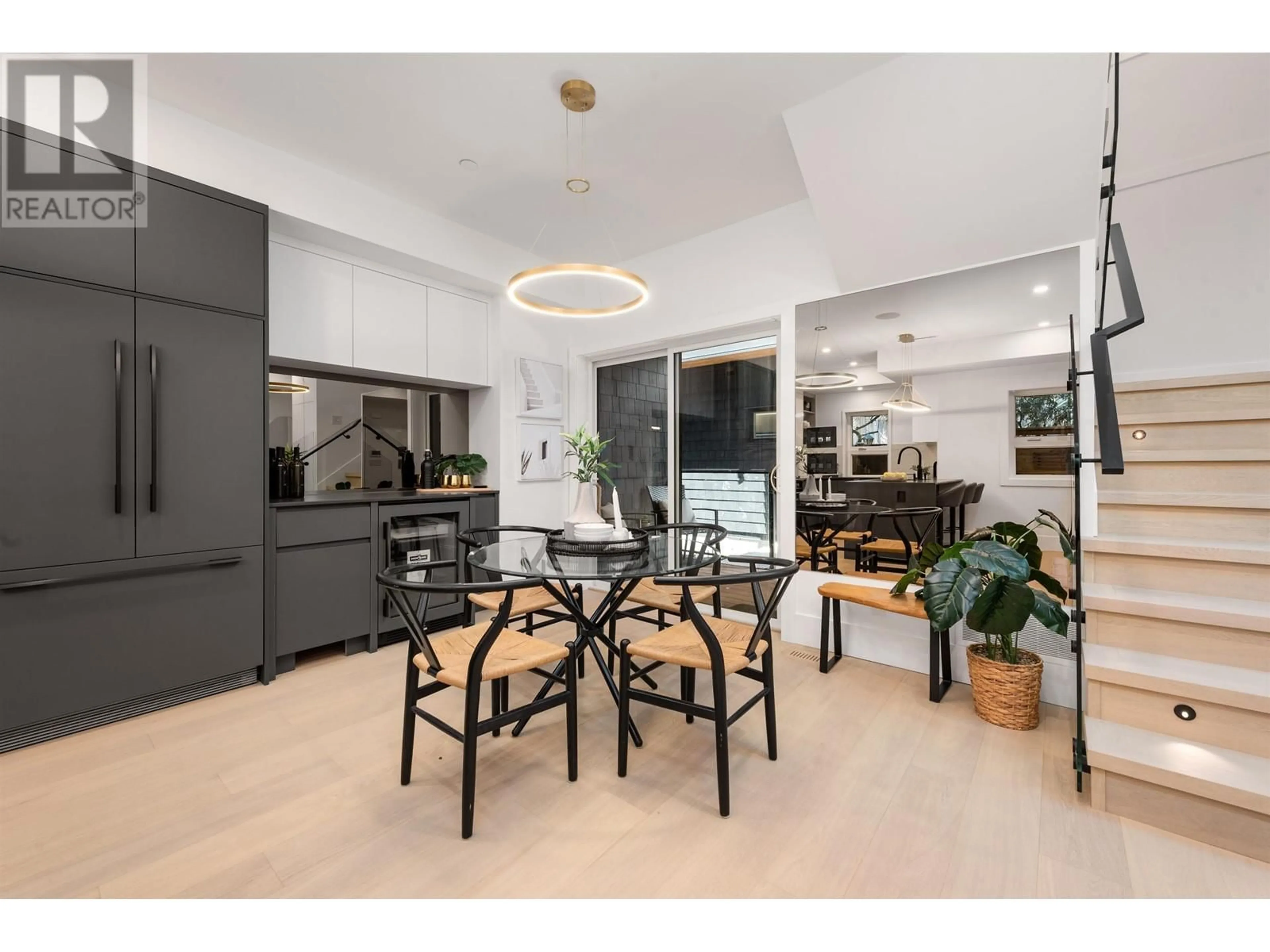 Open concept kitchen, unknown for 3 - 373 33RD AVENUE, Vancouver British Columbia V5V2Z8