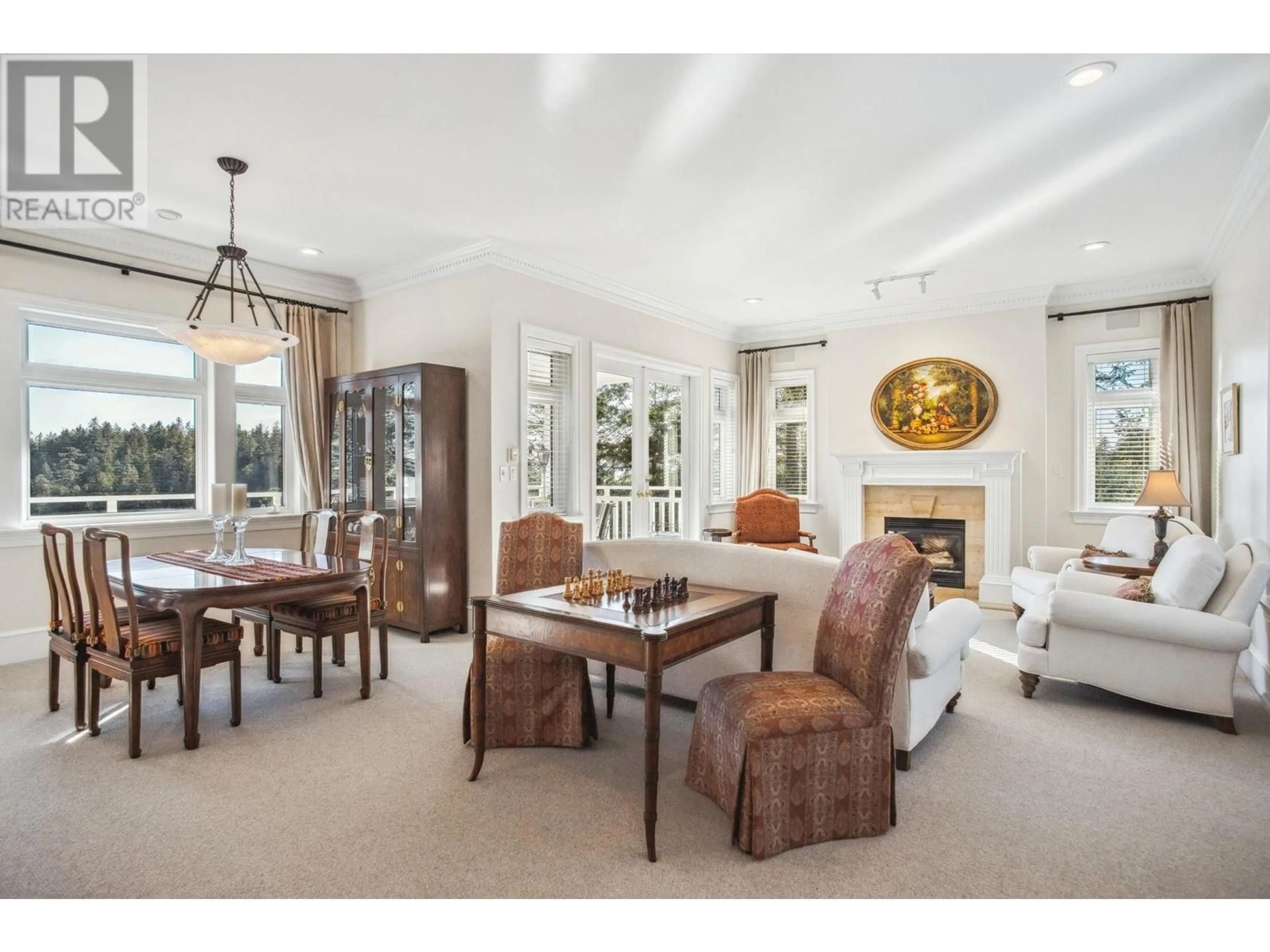 Dining room, unknown for 4668 HEADLAND DRIVE, West Vancouver British Columbia V7W3J3