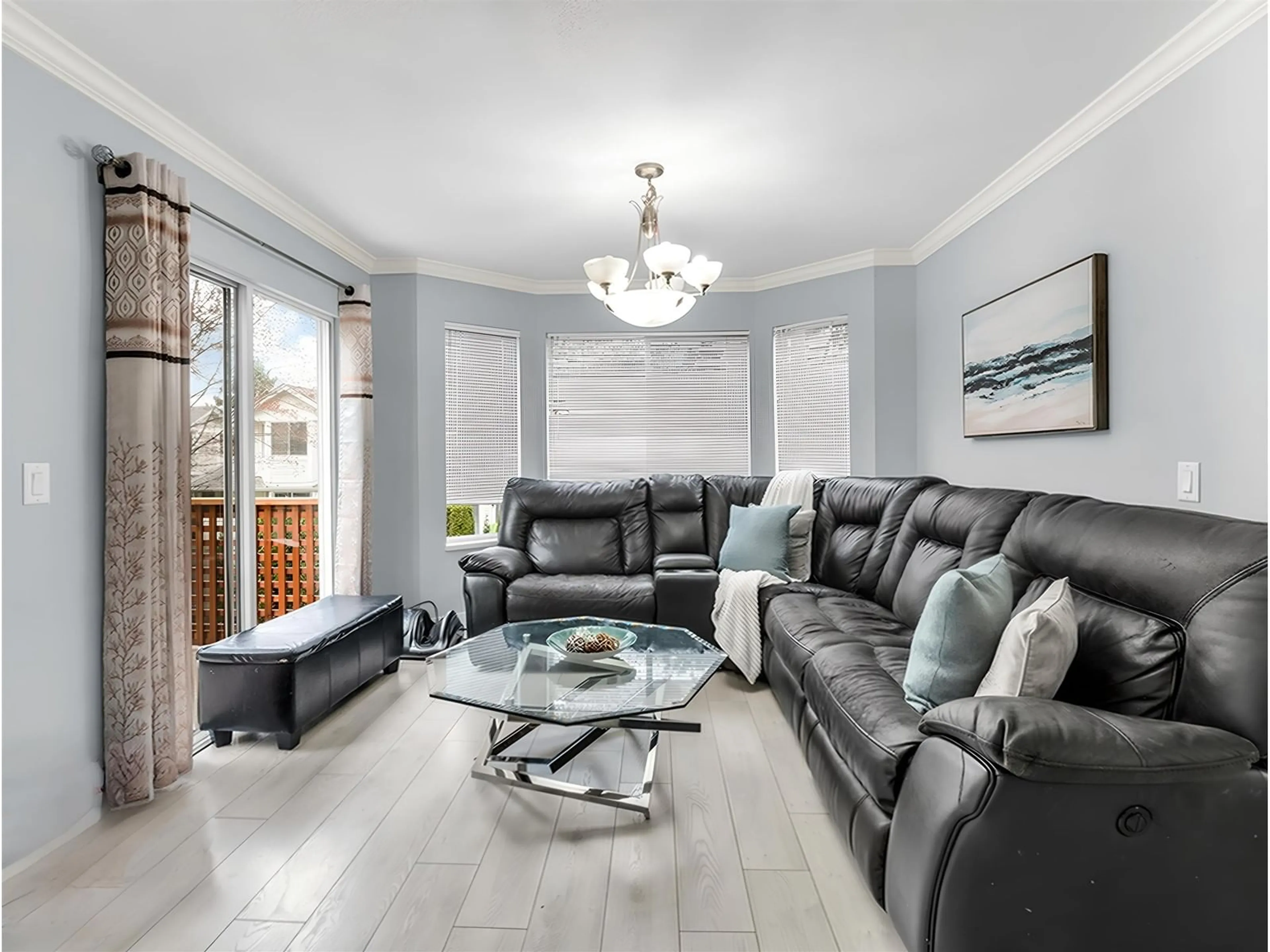 Living room with furniture, unknown for 42 - 7875 122, Surrey British Columbia V3W0Y8