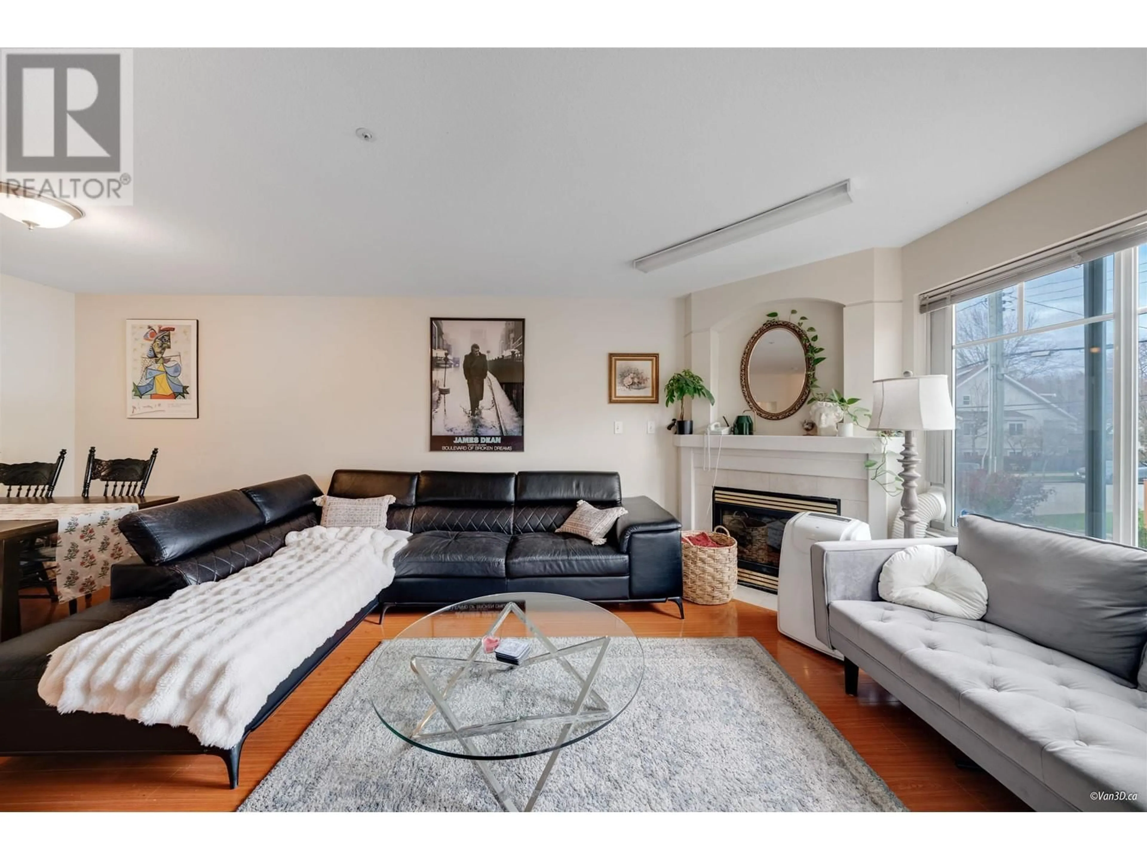 Living room with furniture, unknown for 202 - 2505 BROADWAY AVENUE, Vancouver British Columbia V5M1Y4