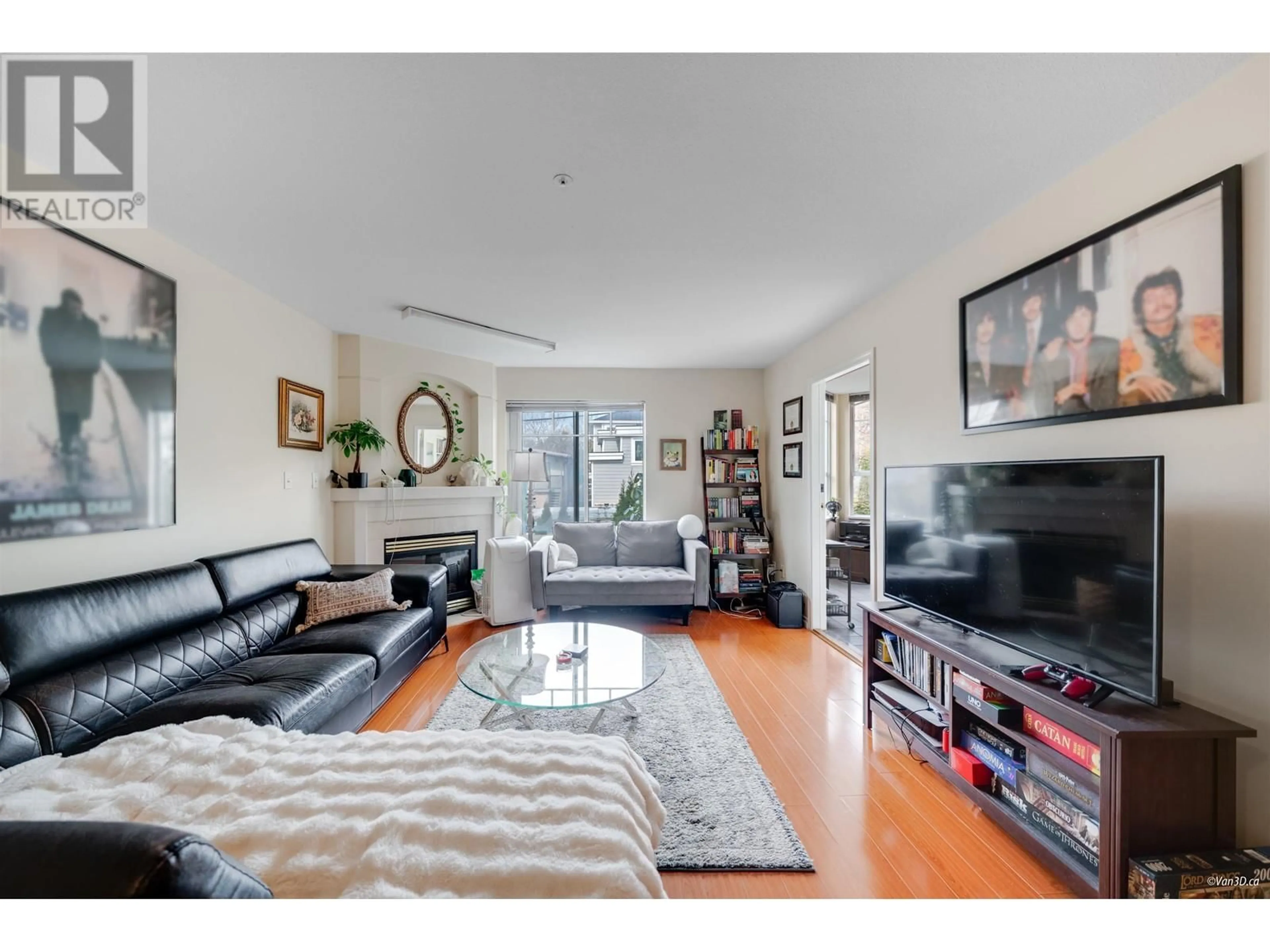Living room with furniture, unknown for 202 - 2505 BROADWAY AVENUE, Vancouver British Columbia V5M1Y4