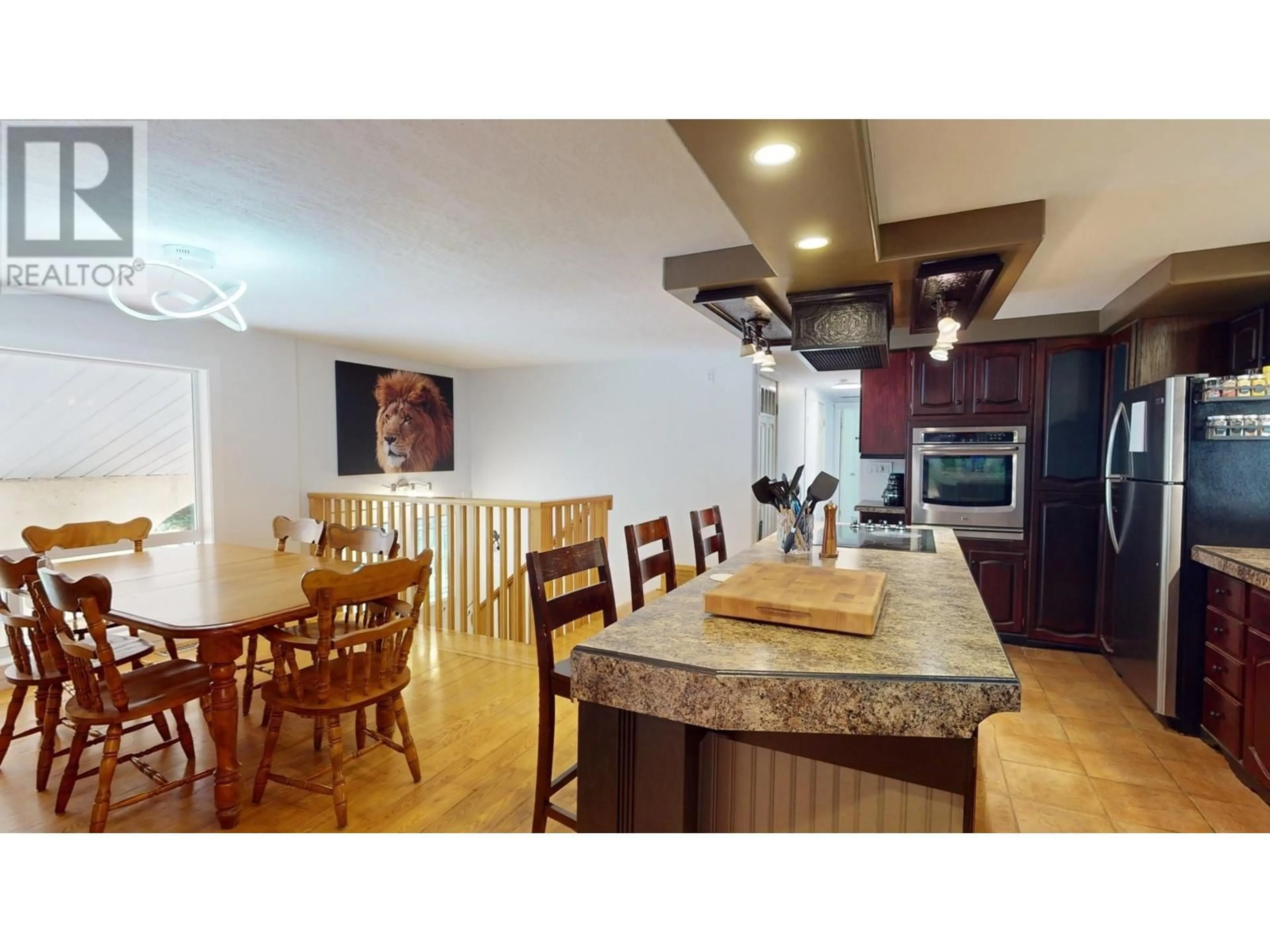 Open concept kitchen, wood/laminate floor for 1272 HAUSAMAN ROAD, Quesnel British Columbia V2J3V1