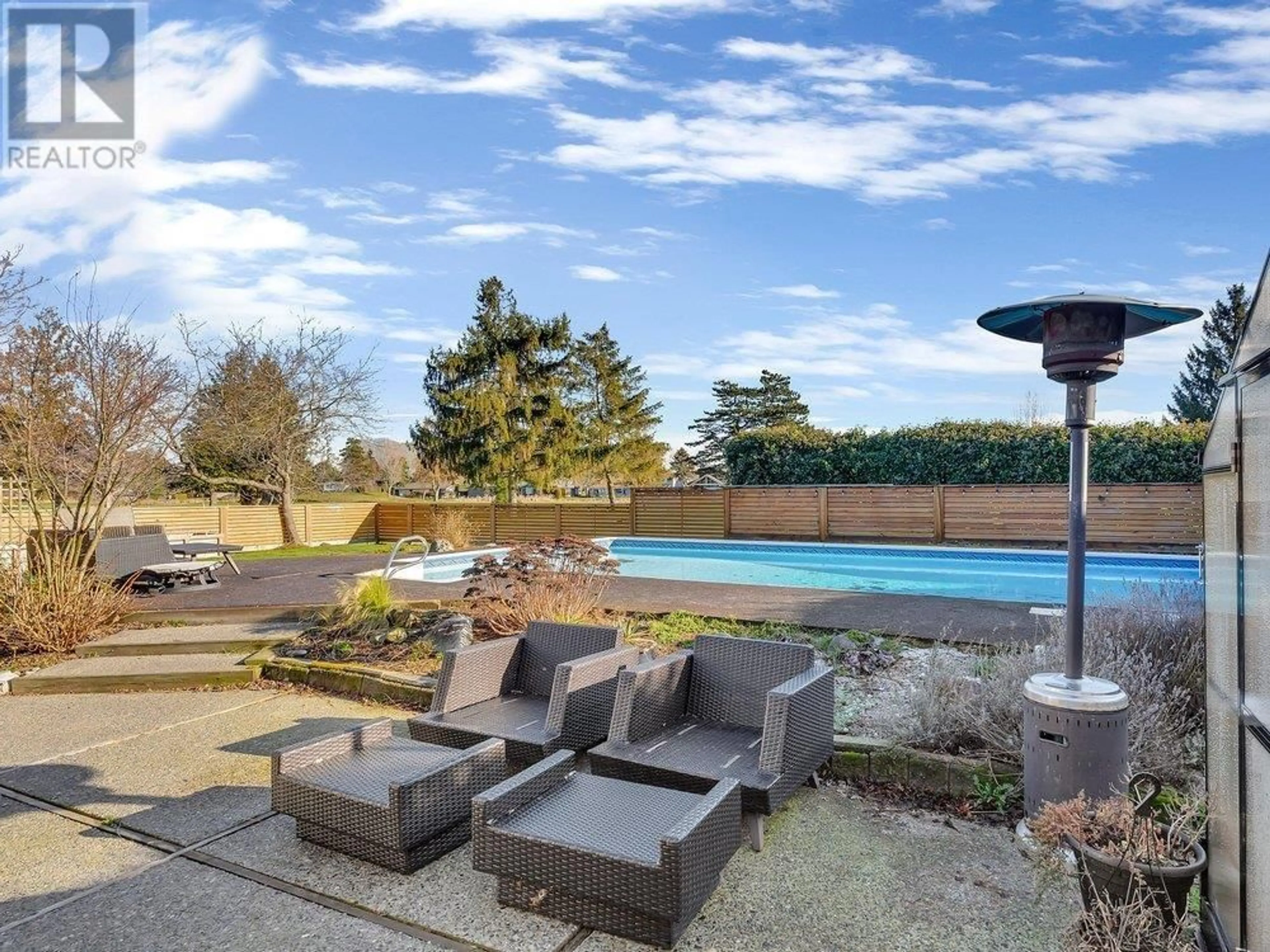 Pool for 894 EDEN CRESCENT, Delta British Columbia V4L1W7