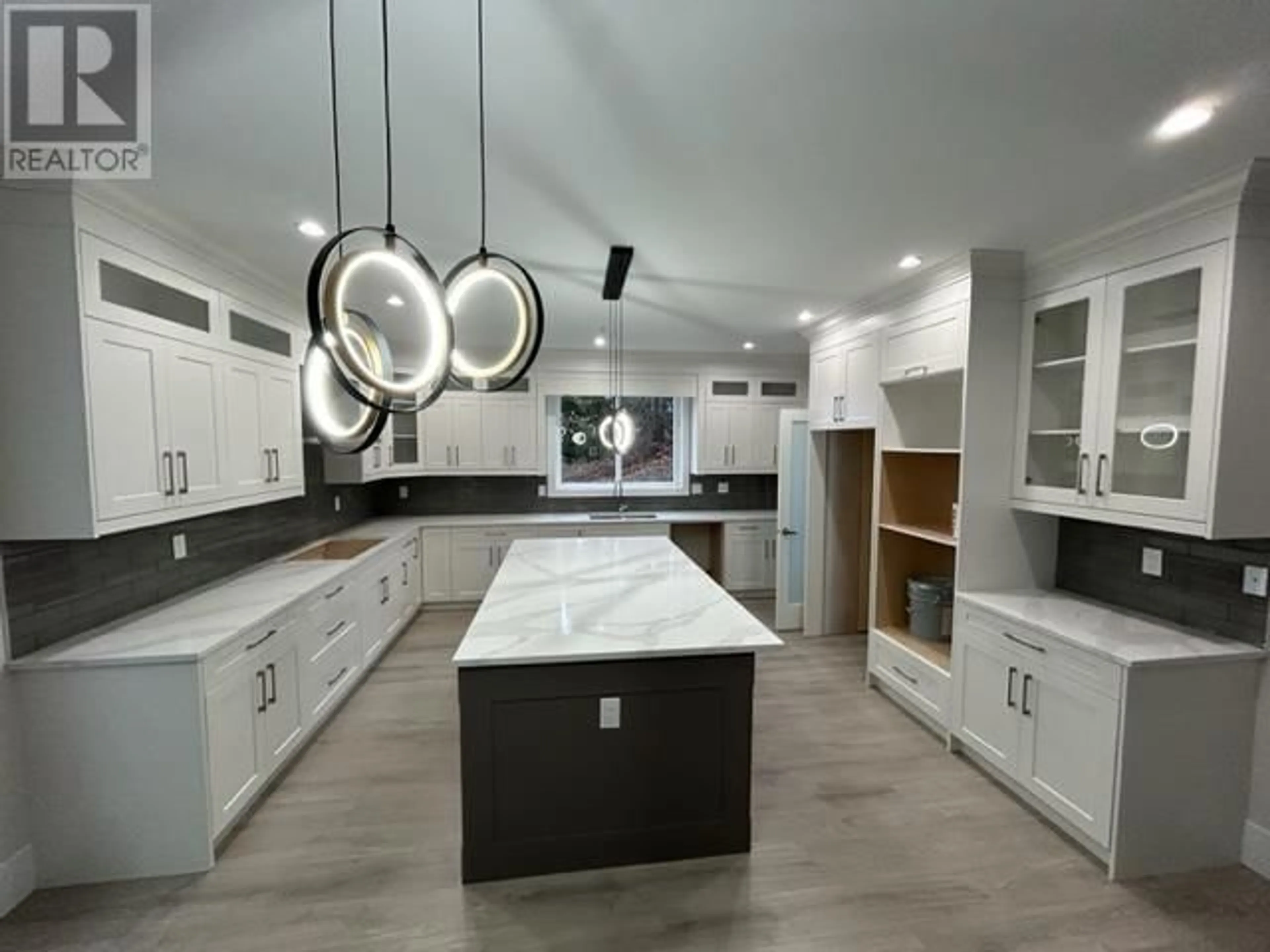 Contemporary kitchen, ceramic/tile floor for 13633 BLANEY ROAD, Maple Ridge British Columbia V4R0H1