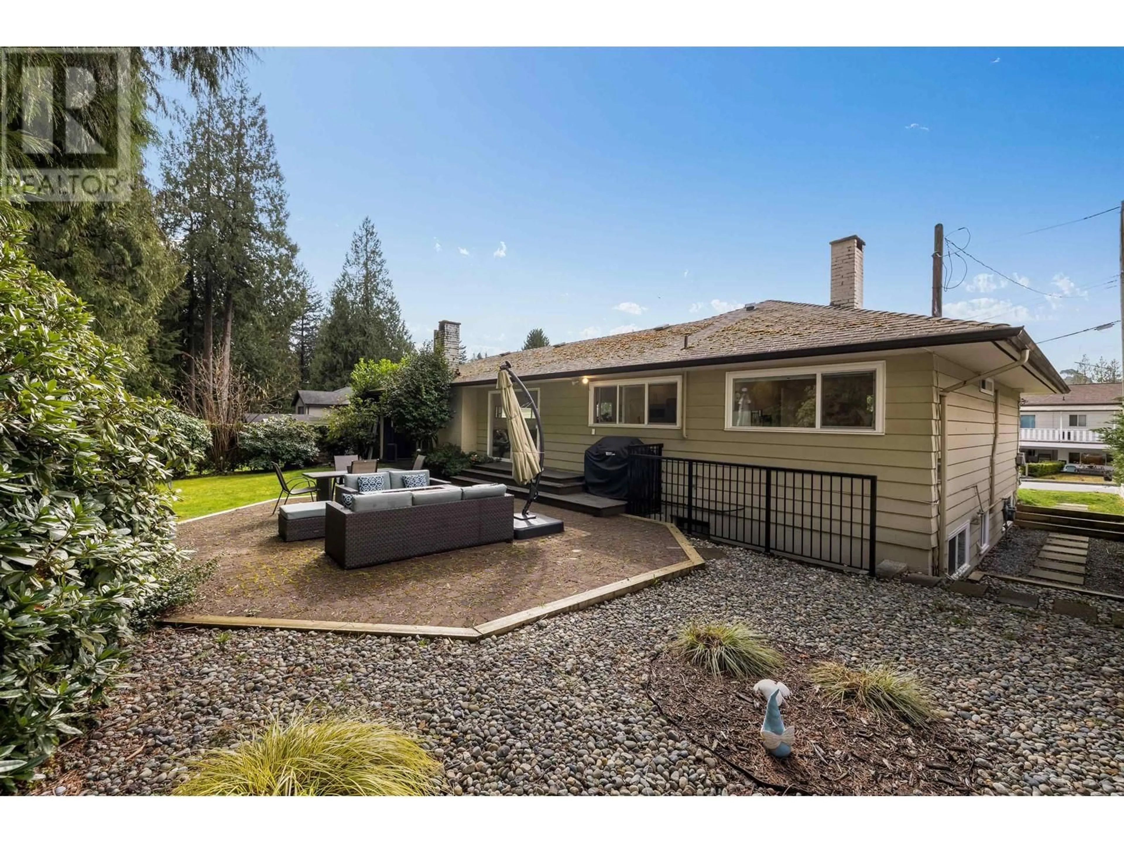 Unknown for 3950 TRENTON PLACE, North Vancouver British Columbia V7R3G5