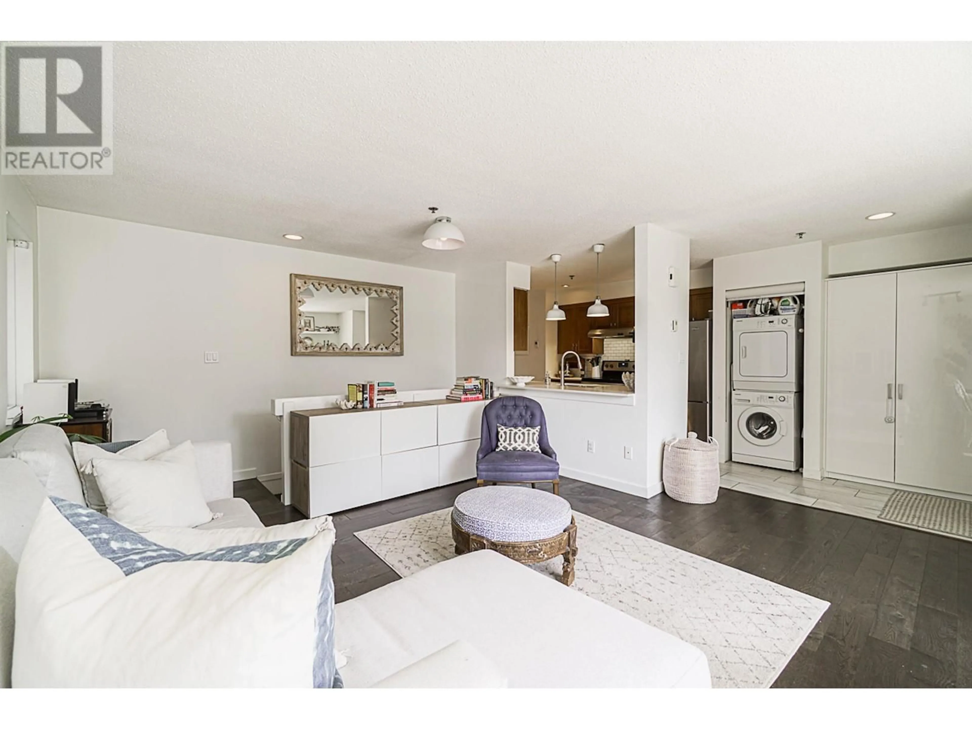 Unknown for 3001 LAUREL STREET, Vancouver British Columbia V5Z3T6