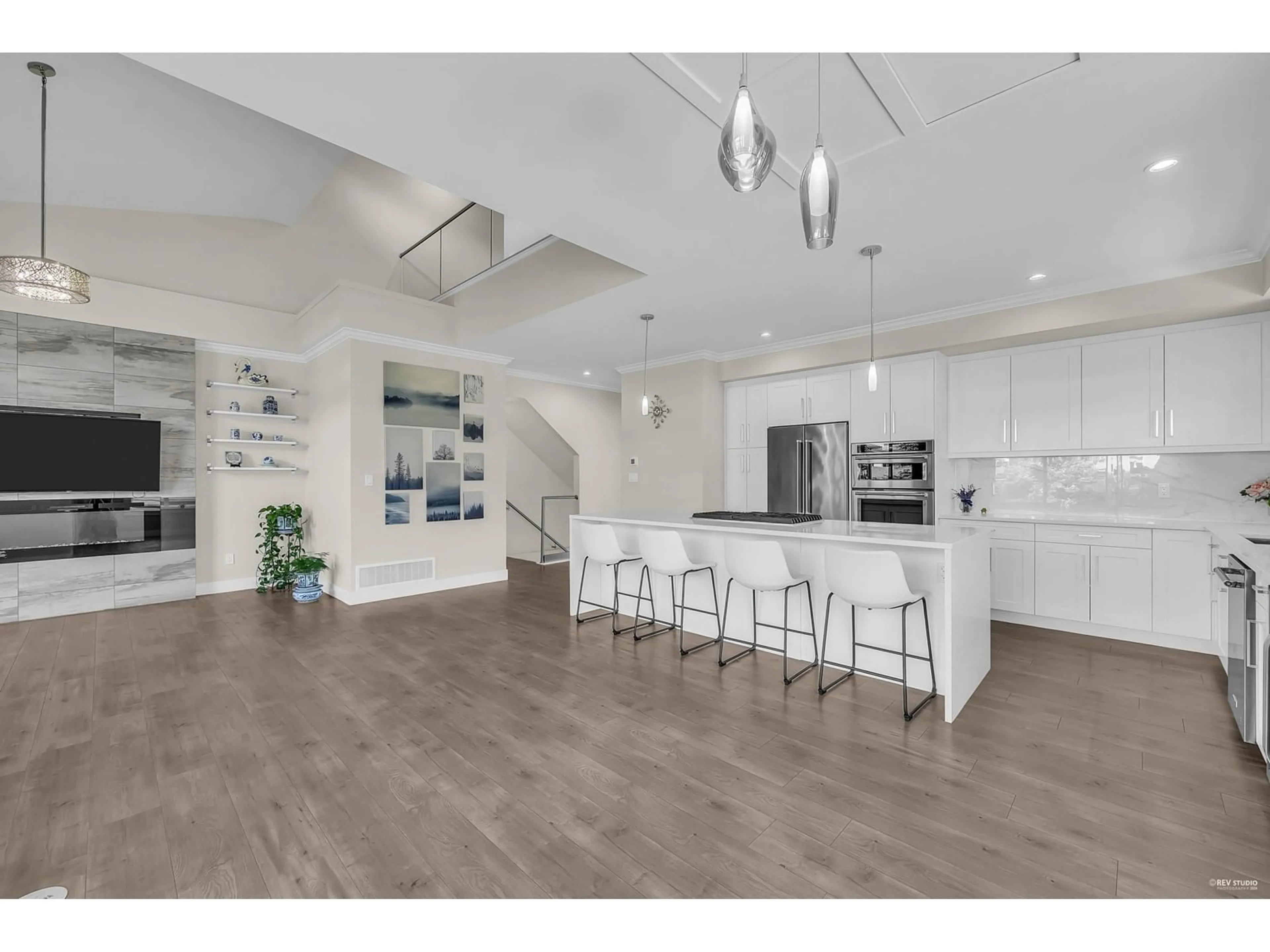 Open concept kitchen, unknown for 86 - 17033 FRASER, Surrey British Columbia V4N6V2