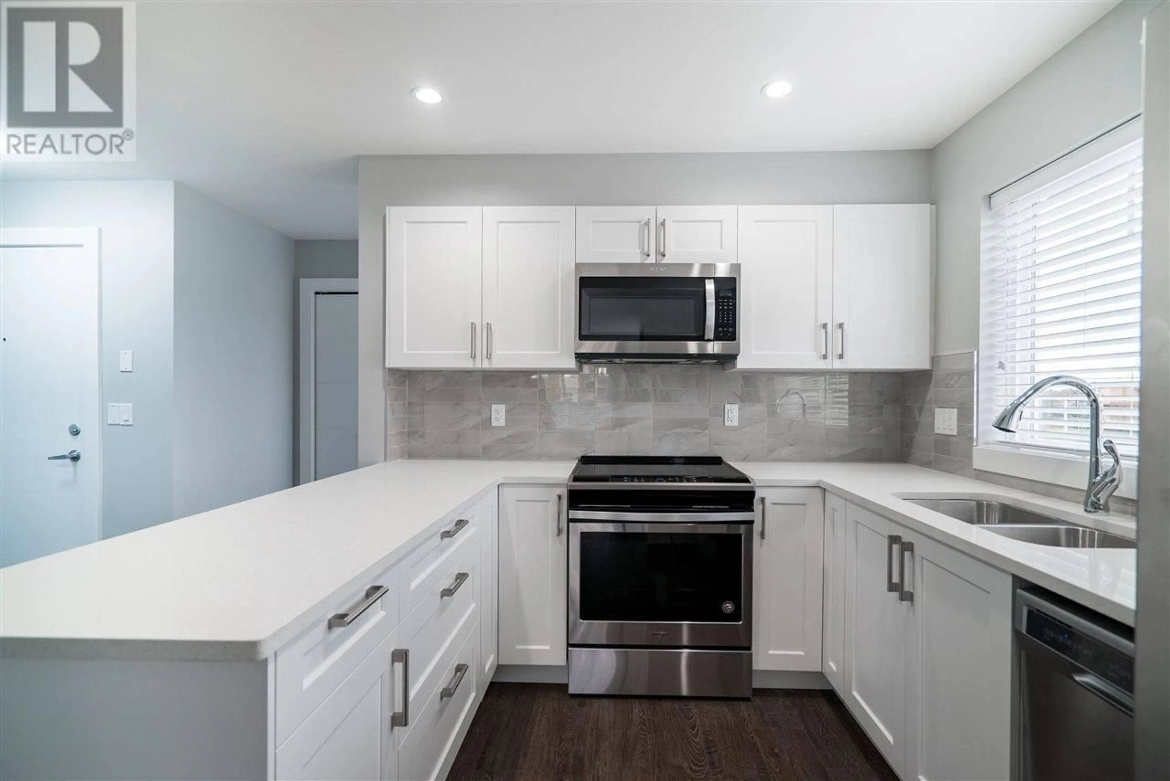 Open concept kitchen, unknown for 201 - 1990 WESTMINSTER AVENUE, Port Coquitlam British Columbia V3B1E8