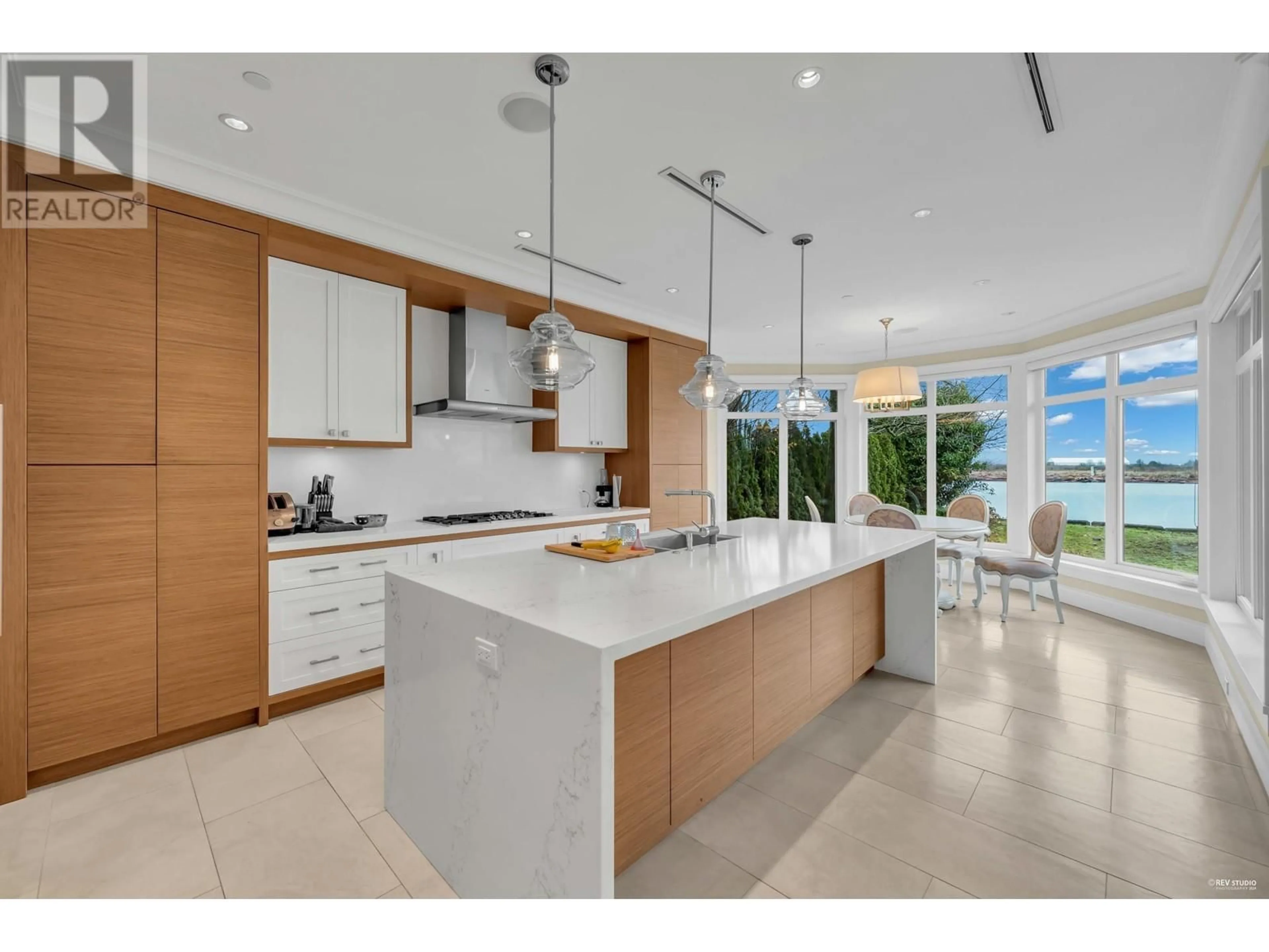 Open concept kitchen, ceramic/tile floor for 3422 DEERING ISLAND PLACE, Vancouver British Columbia V6N4H9