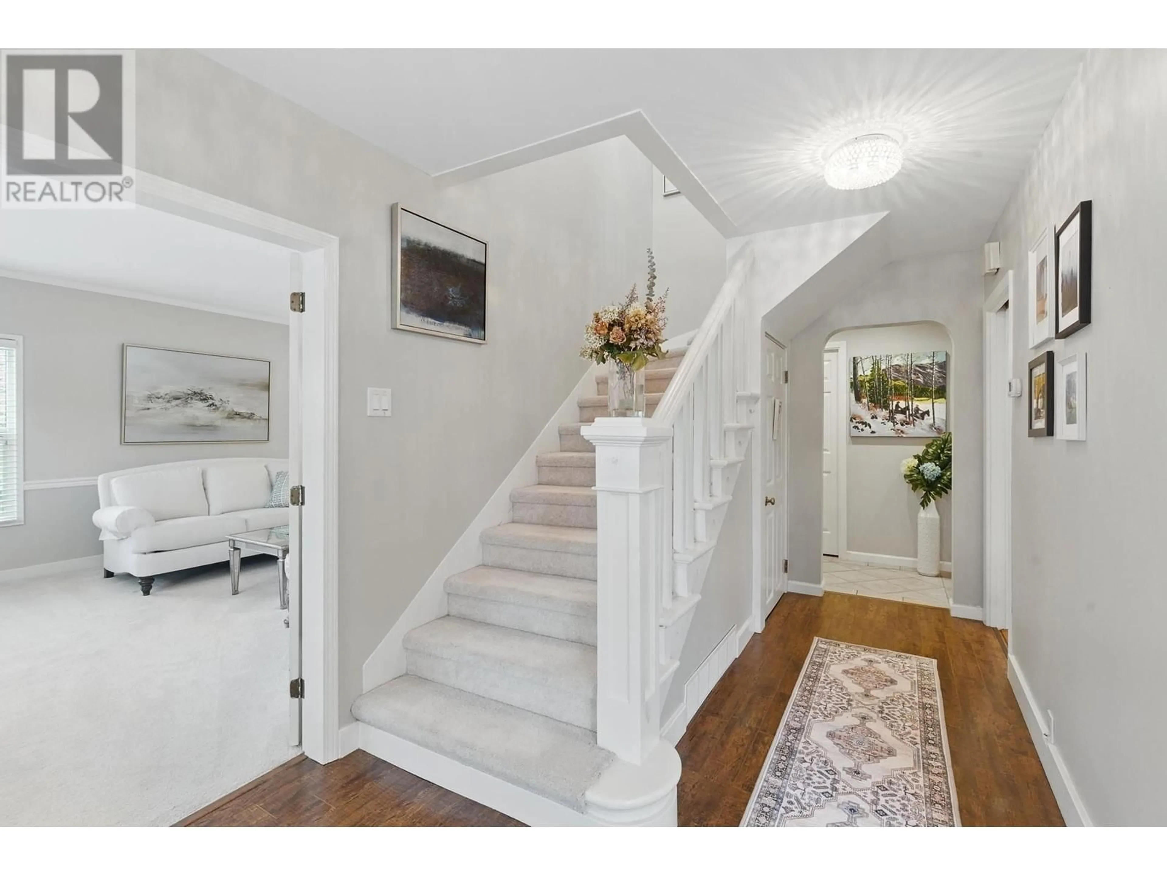 Indoor entryway for 3506 42ND AVENUE, Vancouver British Columbia V6N3H6
