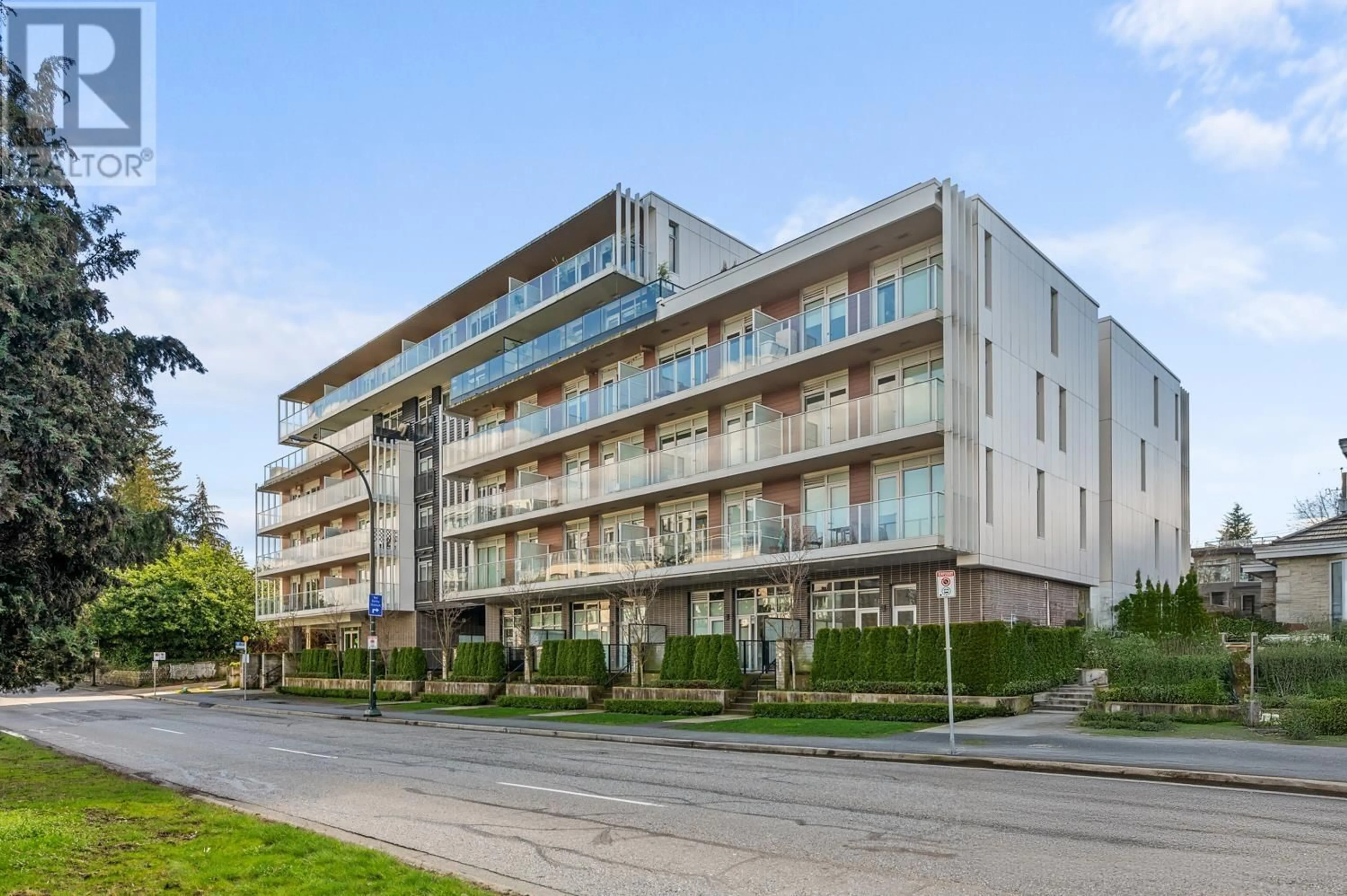 Patio, unknown for 411 - 528 KING EDWARD AVENUE, Vancouver British Columbia V5Z2C3