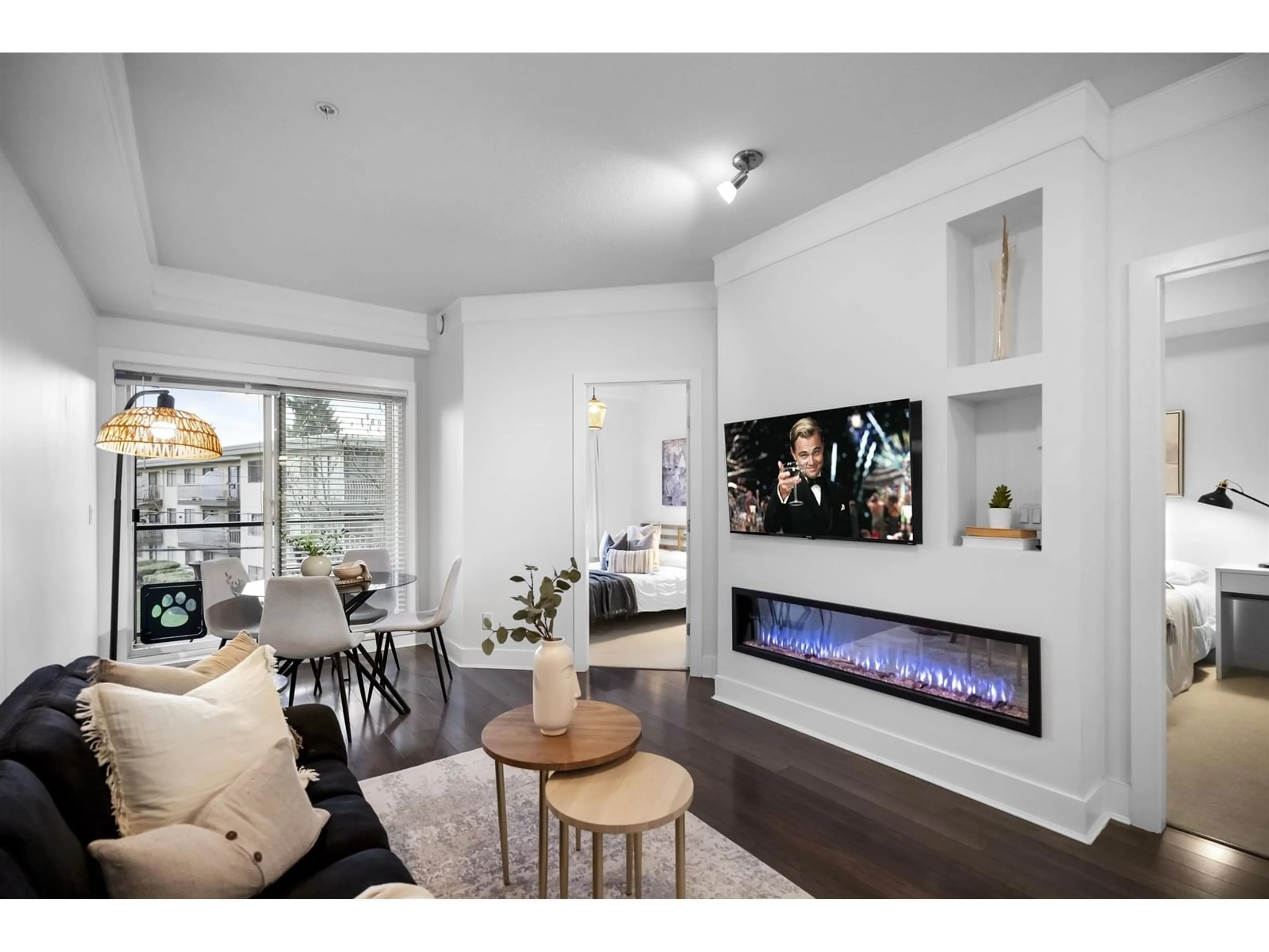 Home theater for 206 - 20630 DOUGLAS, Langley British Columbia V3A4B8