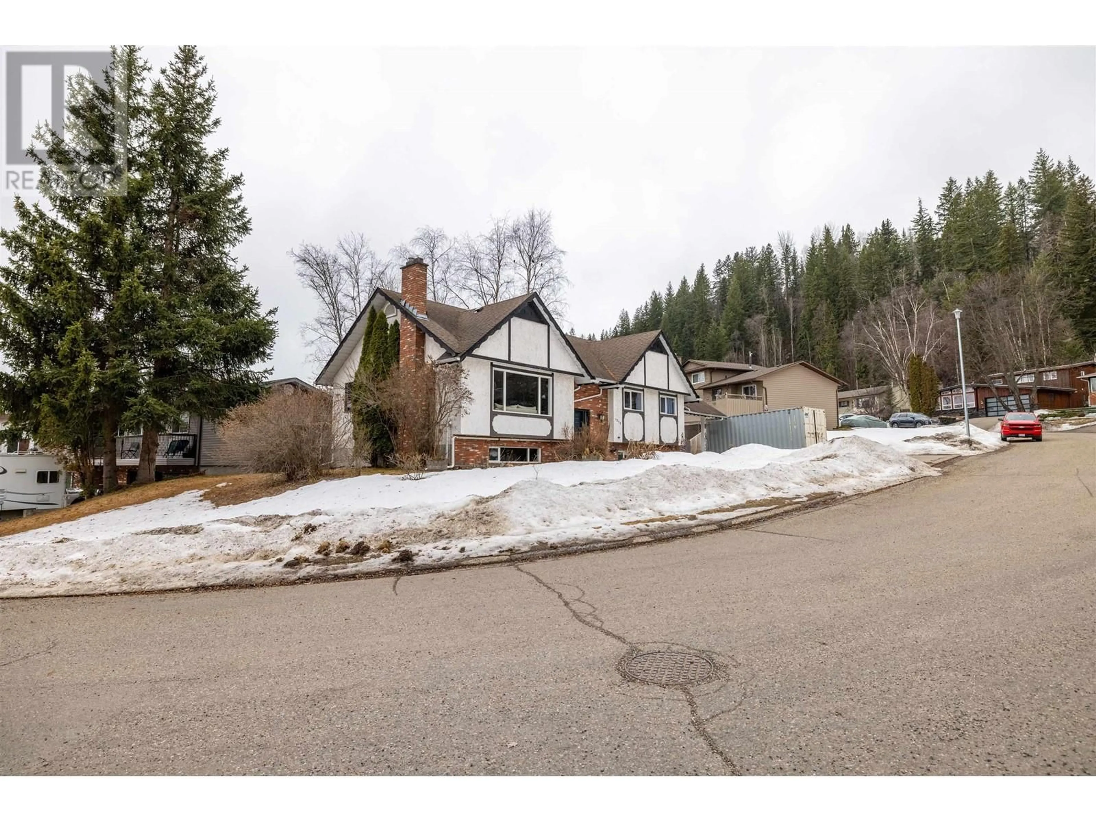 A pic from outside/outdoor area/front of a property/back of a property/a pic from drone, street for 1275 ELKHORN CRESCENT, Prince George British Columbia V2M6L7
