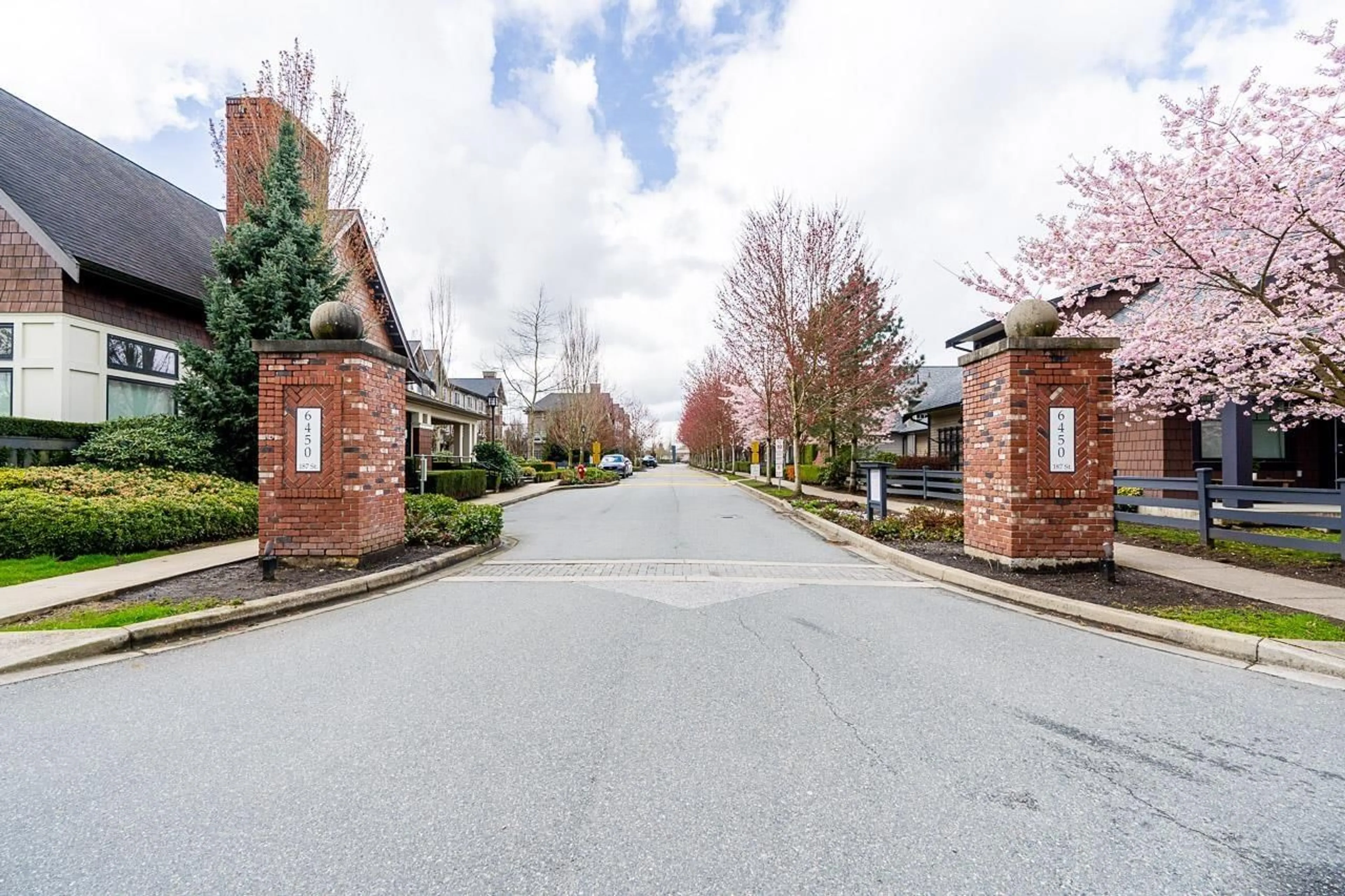 A pic from outside/outdoor area/front of a property/back of a property/a pic from drone, street for 21 - 6450 187, Surrey British Columbia V3S2X4