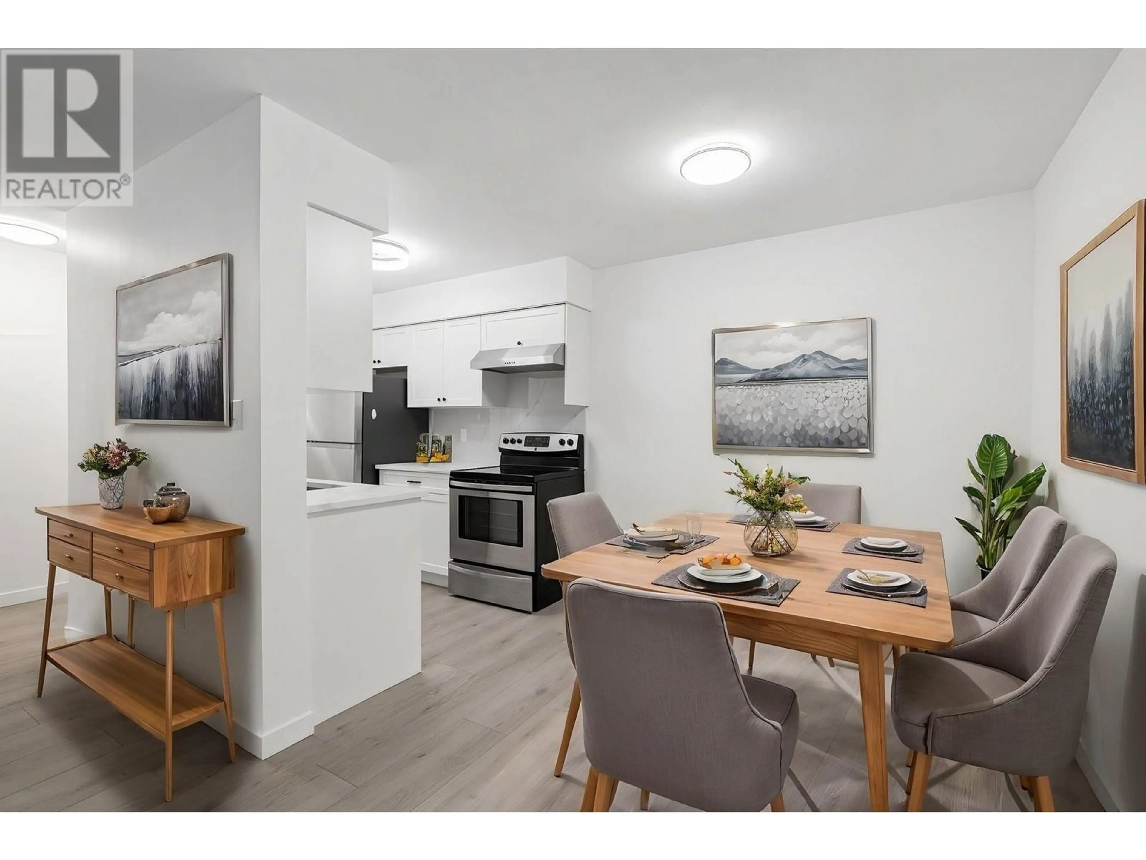 Unknown for 402 - 9857 MANCHESTER DRIVE, Burnaby British Columbia V3N4P5