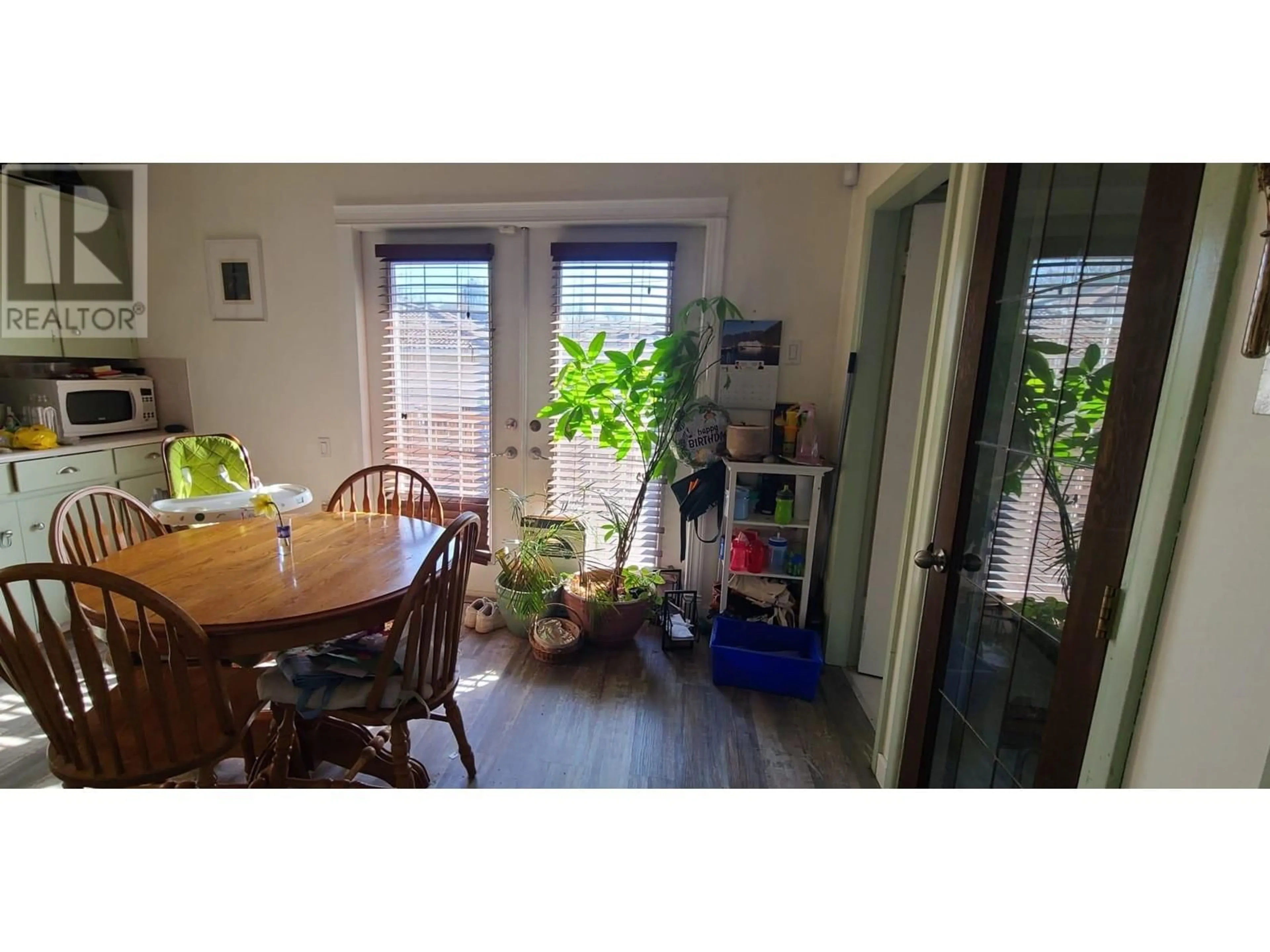 Home with vinyl exterior material, street for 550 CASSIAR STREET, Vancouver British Columbia V5K4M9