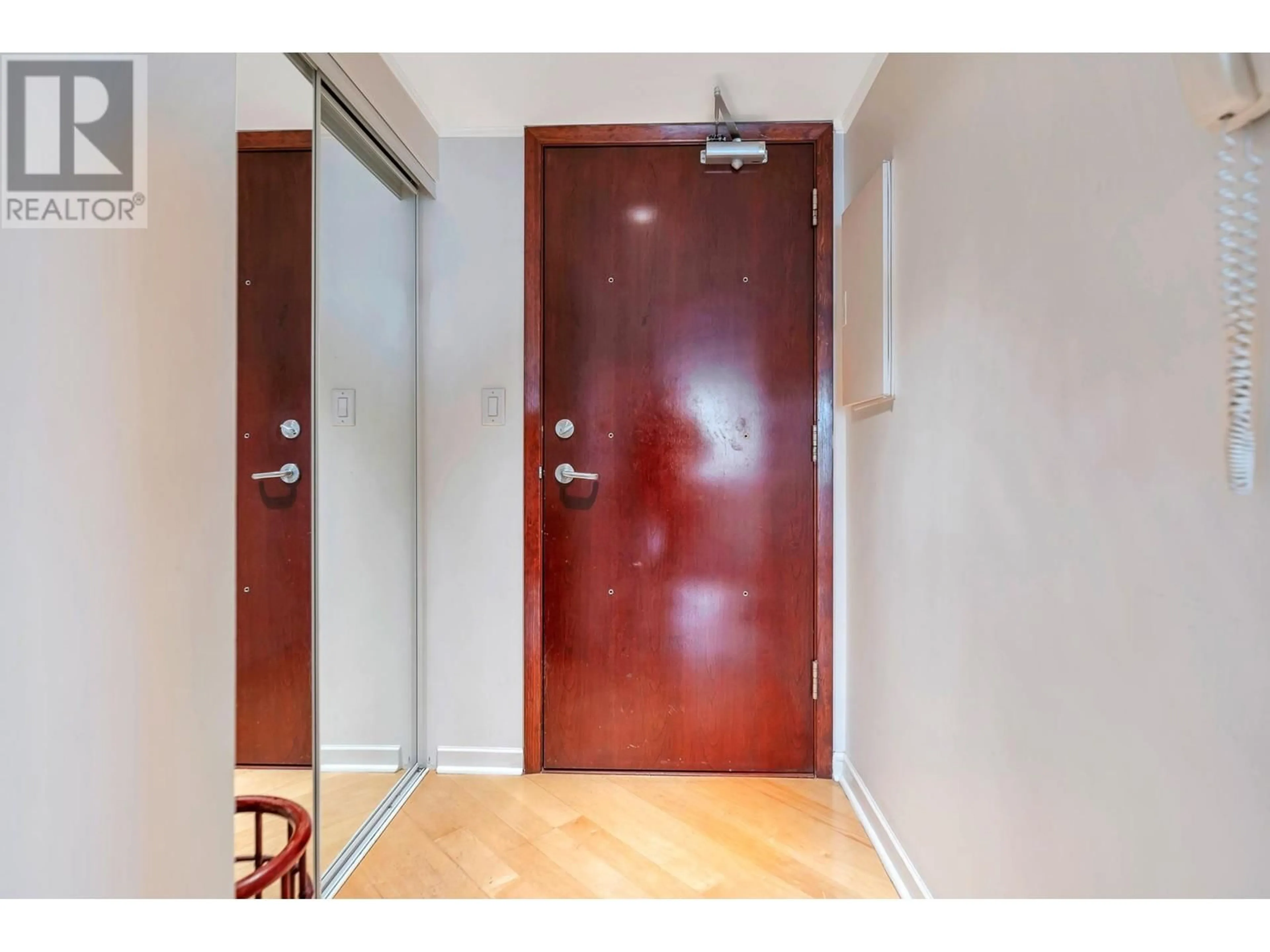Indoor entryway for 2302 - 1050 BURRARD STREET, Vancouver British Columbia V6Z2S3