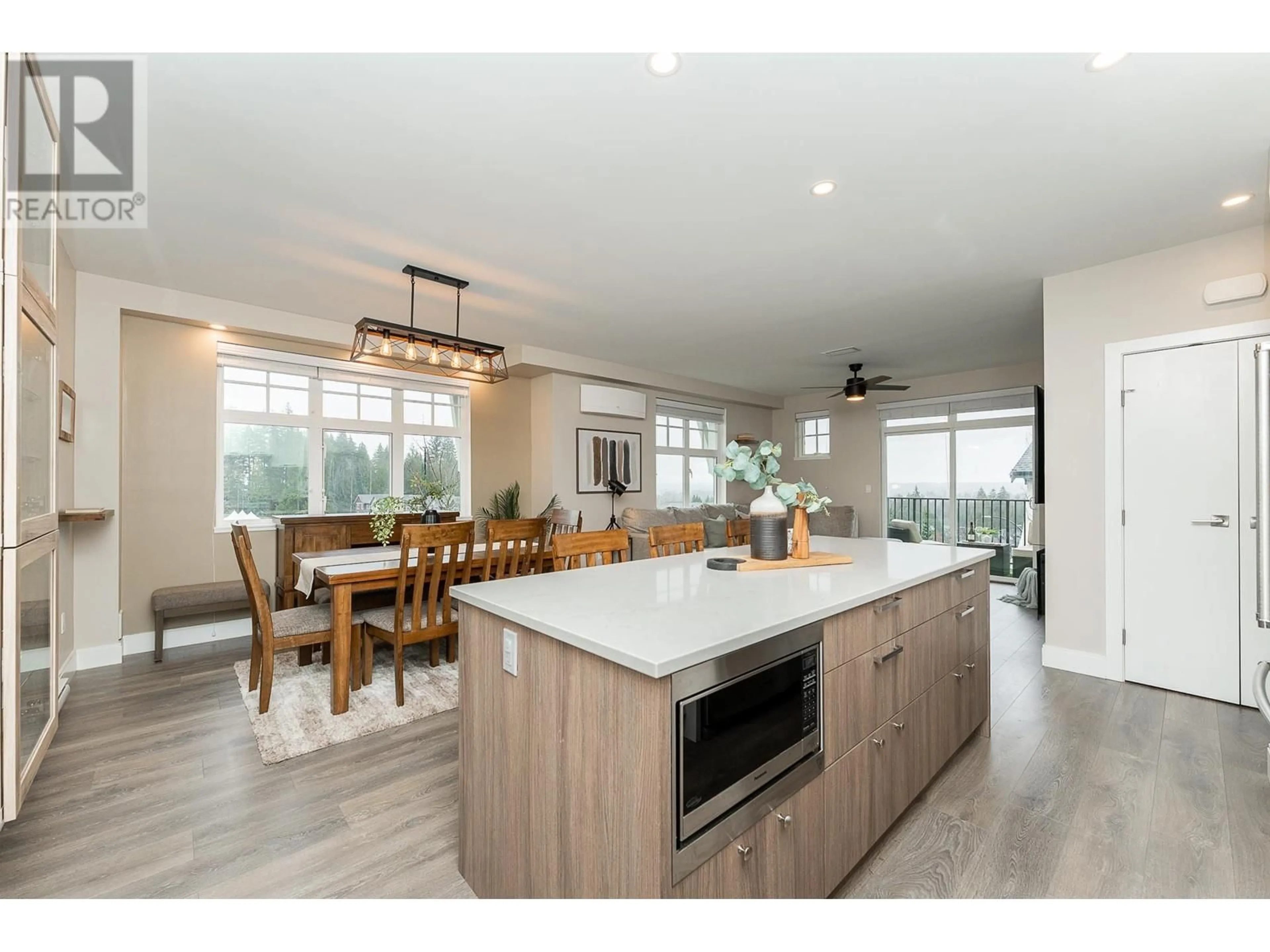 Open concept kitchen, unknown for 120 - 1290 MITCHELL STREET, Coquitlam British Columbia V3E0N9