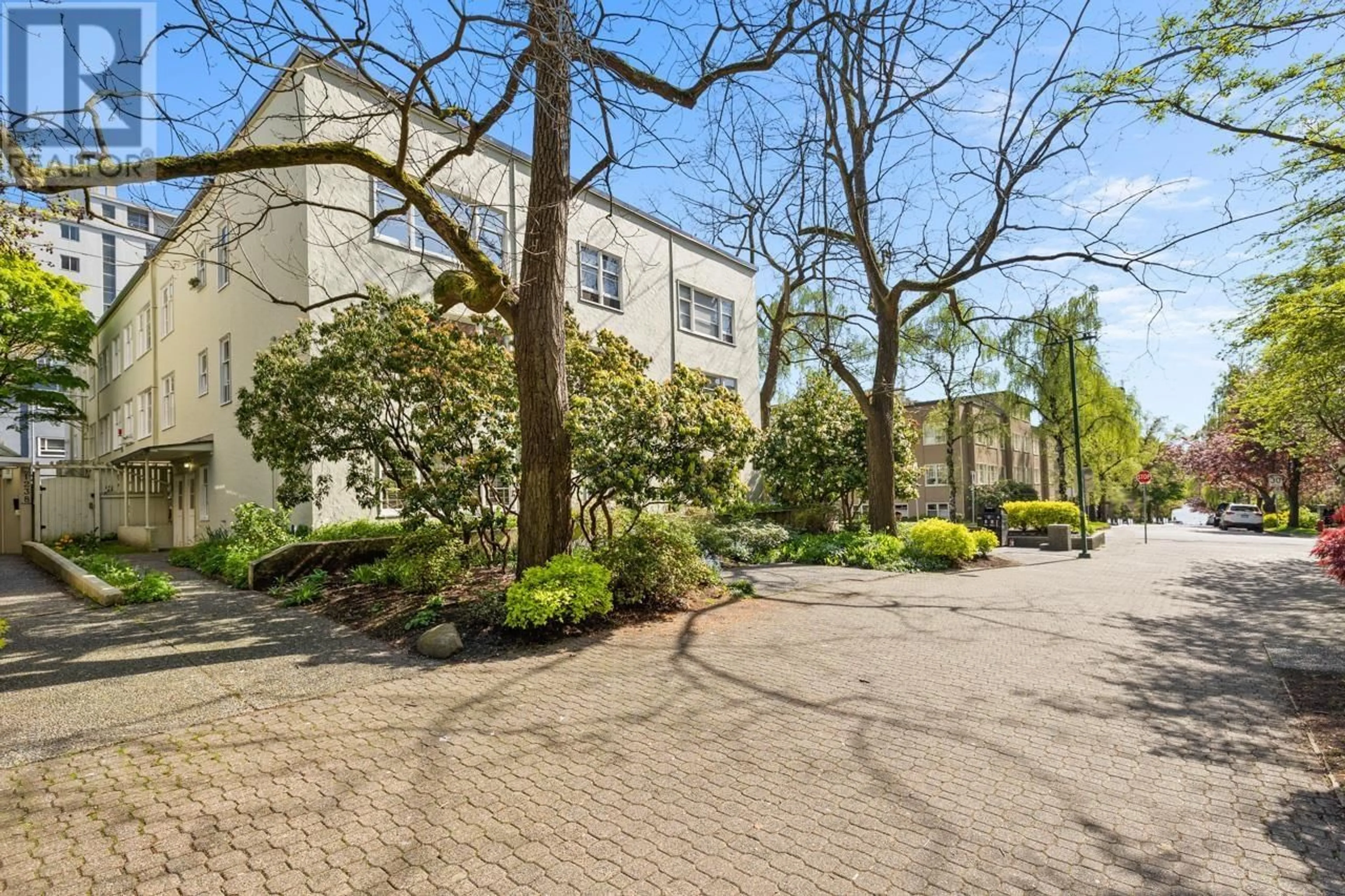 Patio, street for 204 - 1565 BURNABY STREET, Vancouver British Columbia V6G1X1
