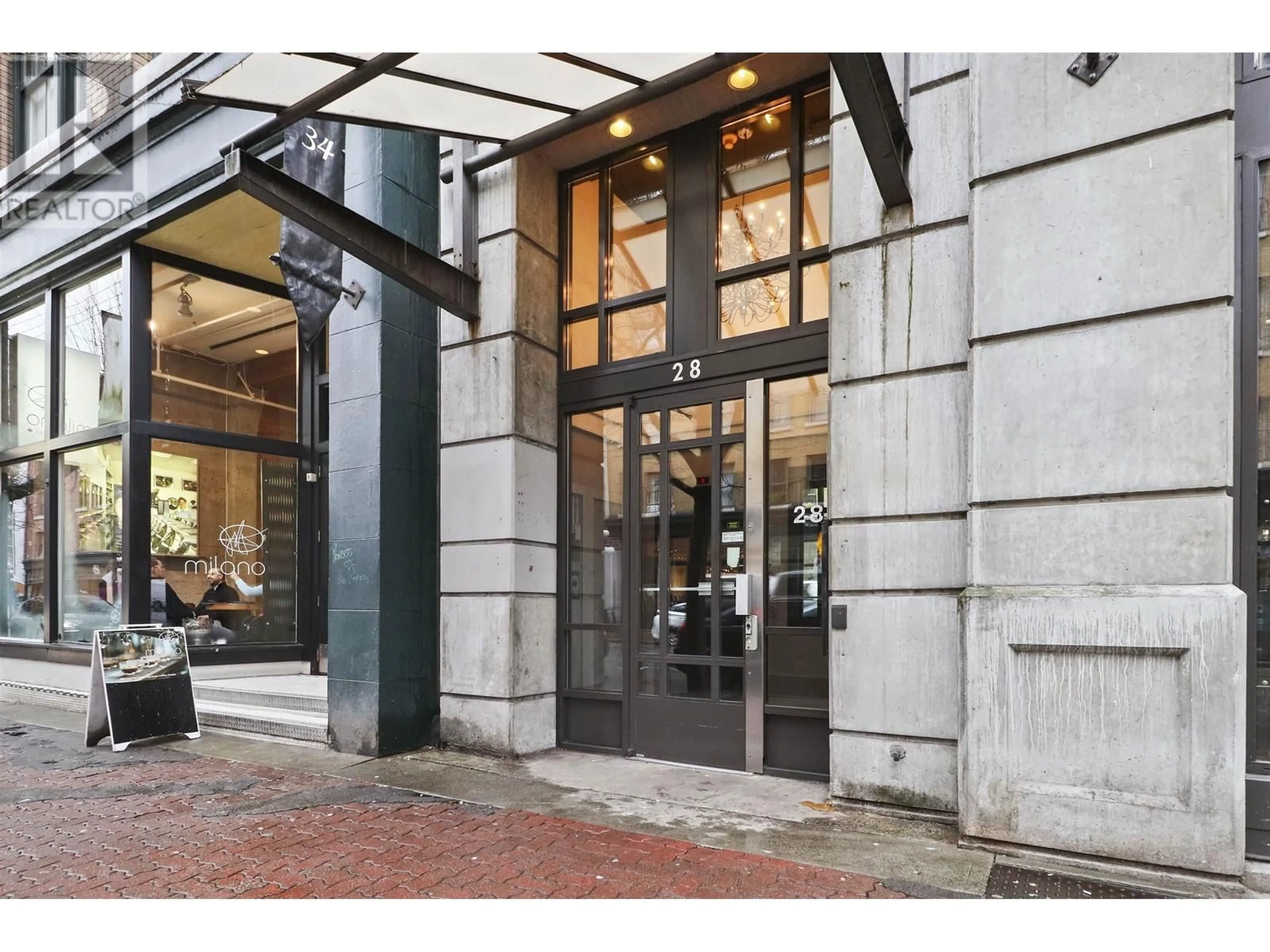 Indoor foyer for 203 28 POWELL STREET, Vancouver British Columbia V6A1E7