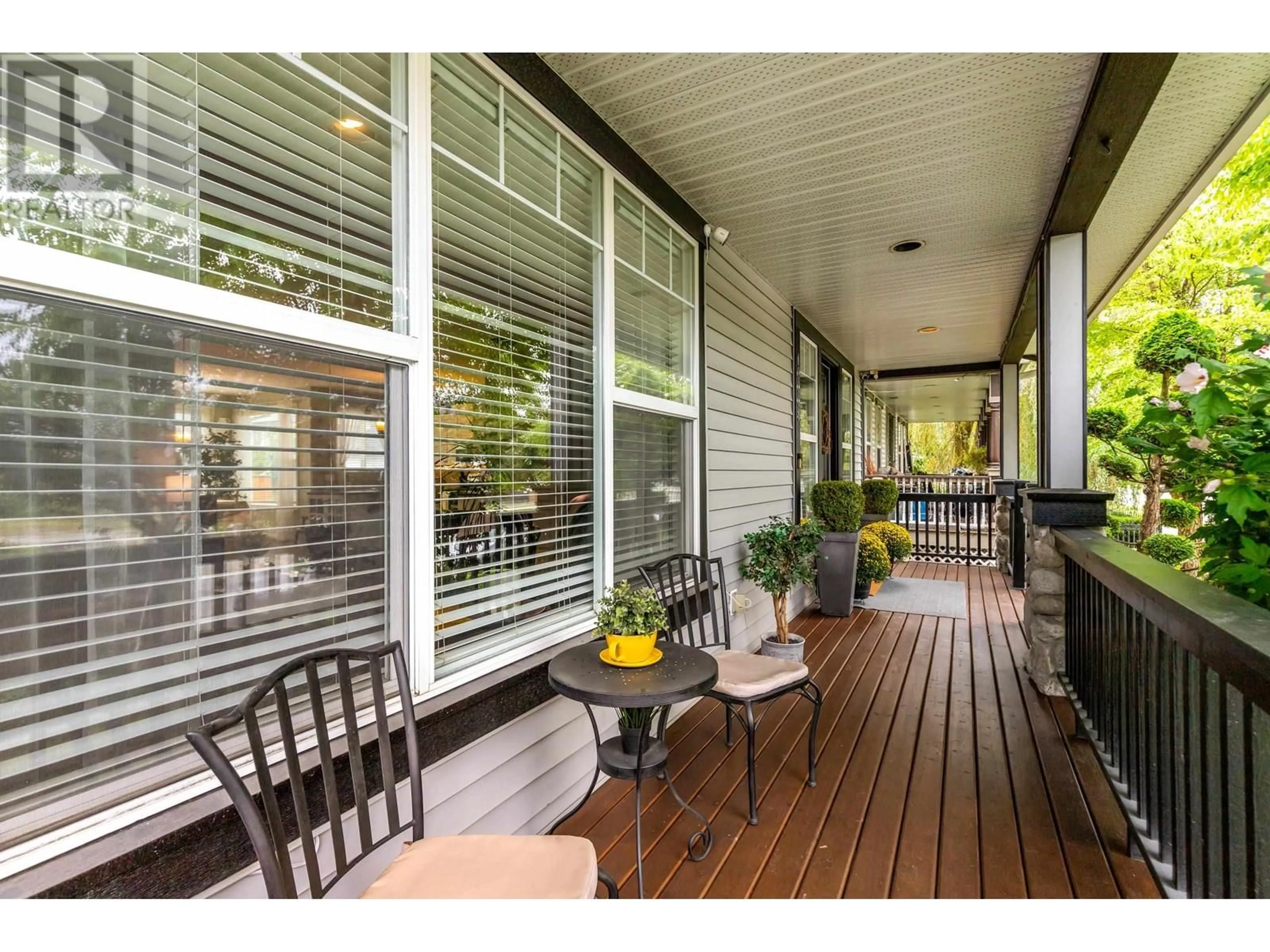 Patio, street for 10008 240 STREET, Maple Ridge British Columbia V2W1Z9