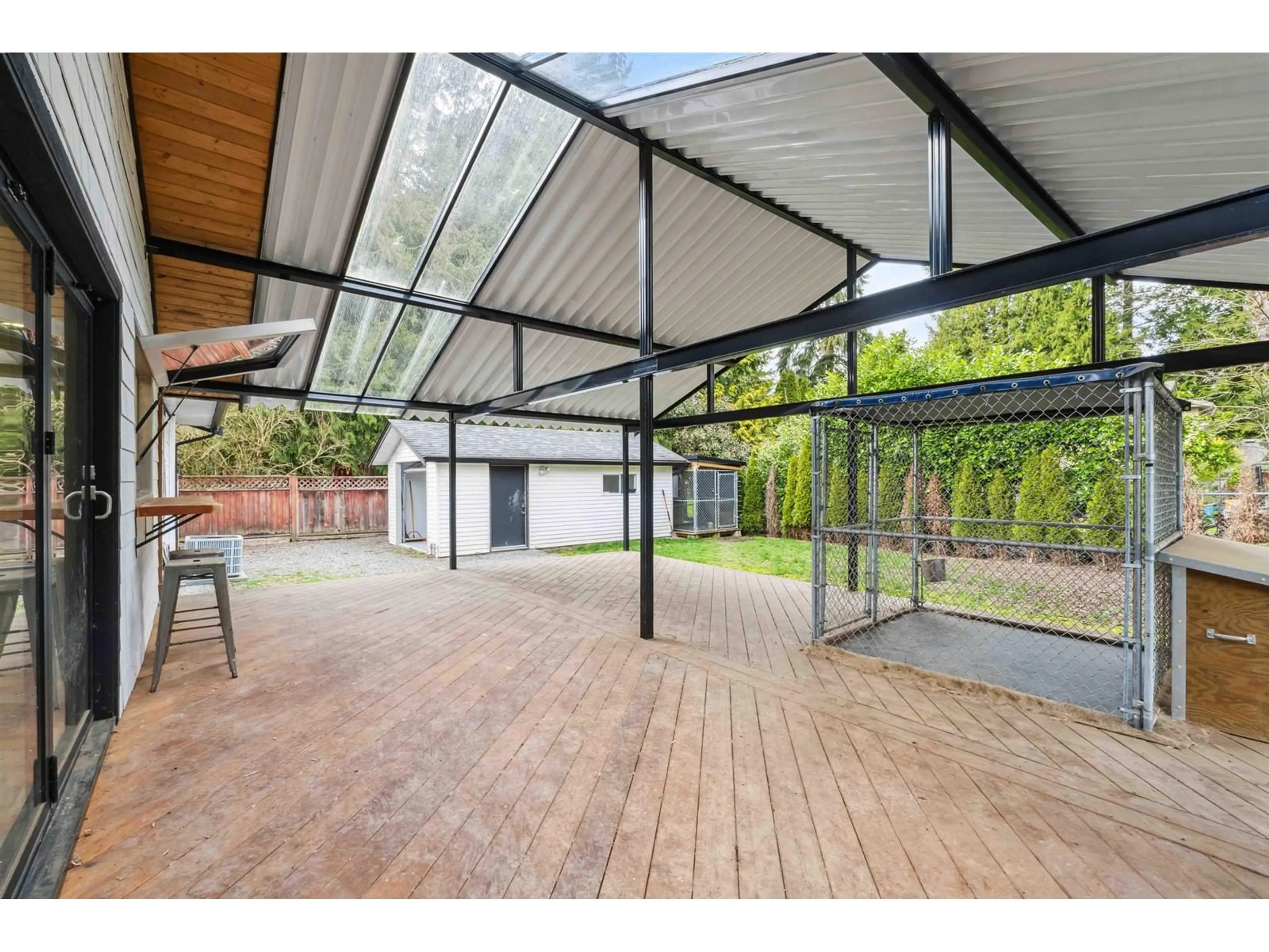 Patio, street for 20239 41, Langley British Columbia V3A2Z3