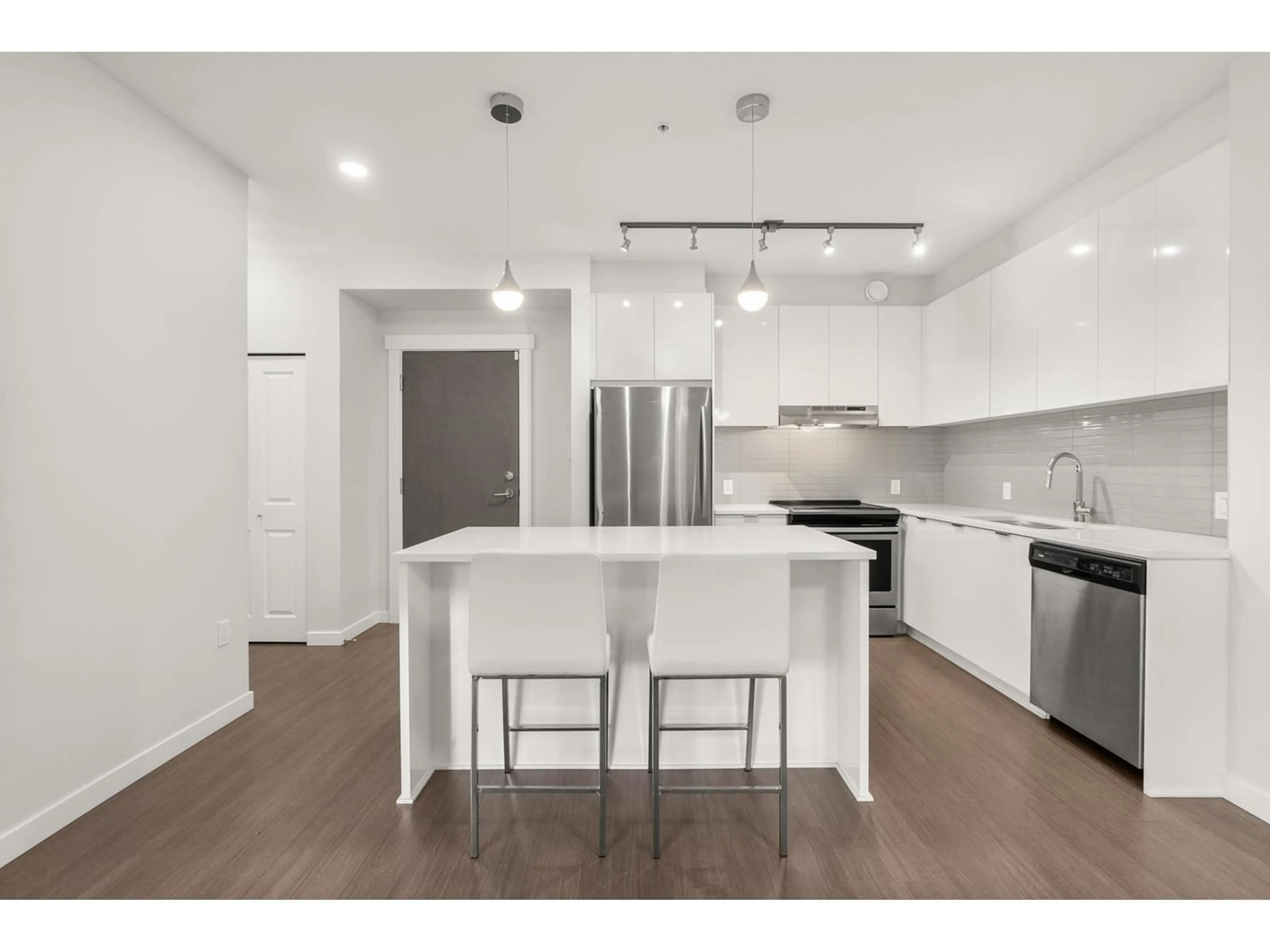 Open concept kitchen, unknown for 104 - 31158 WESTRIDGE, Abbotsford British Columbia V2T0K5