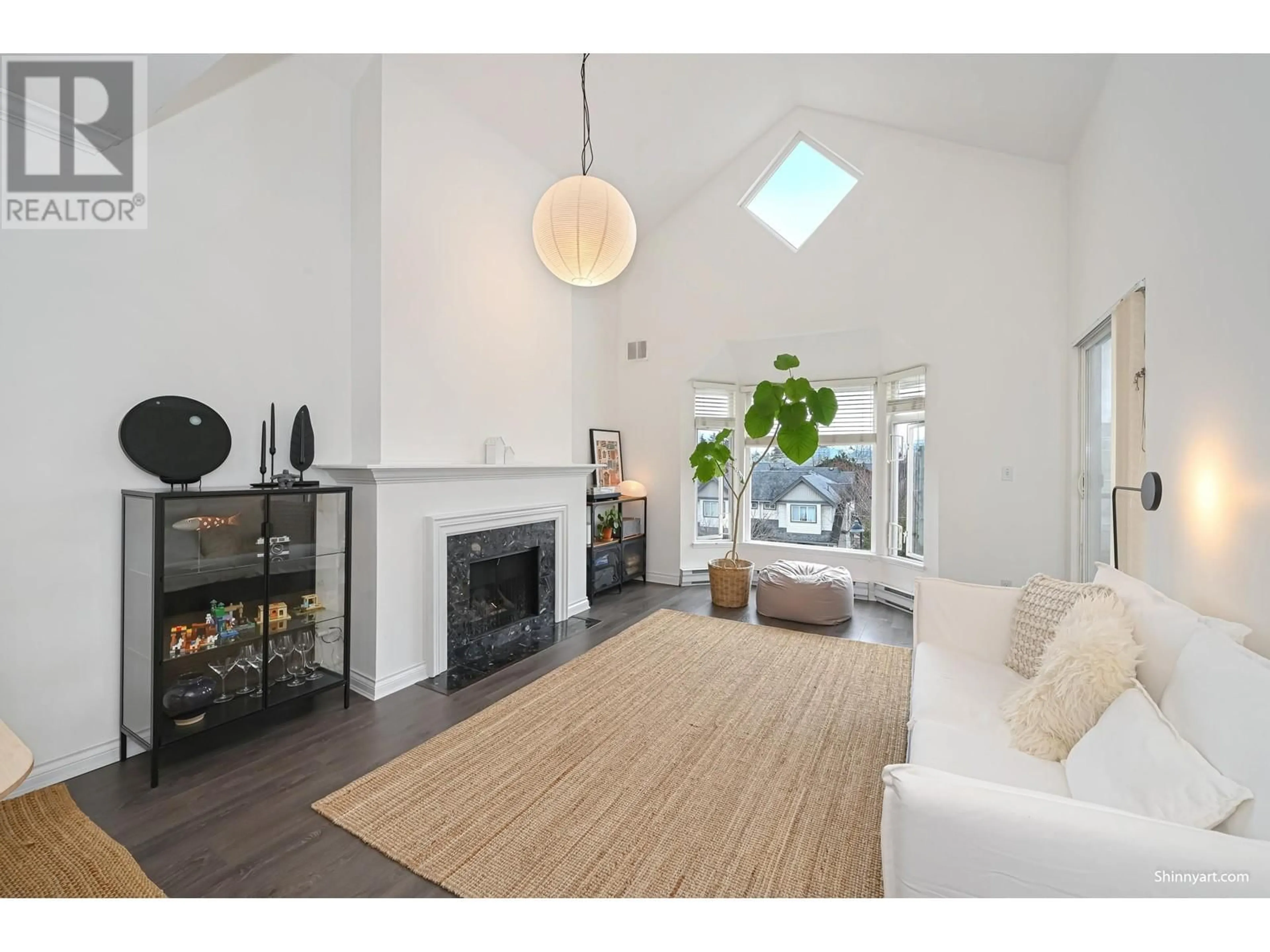 Living room with furniture, unknown for 308 - 7633 ST. ALBANS ROAD, Richmond British Columbia V6Y3W7