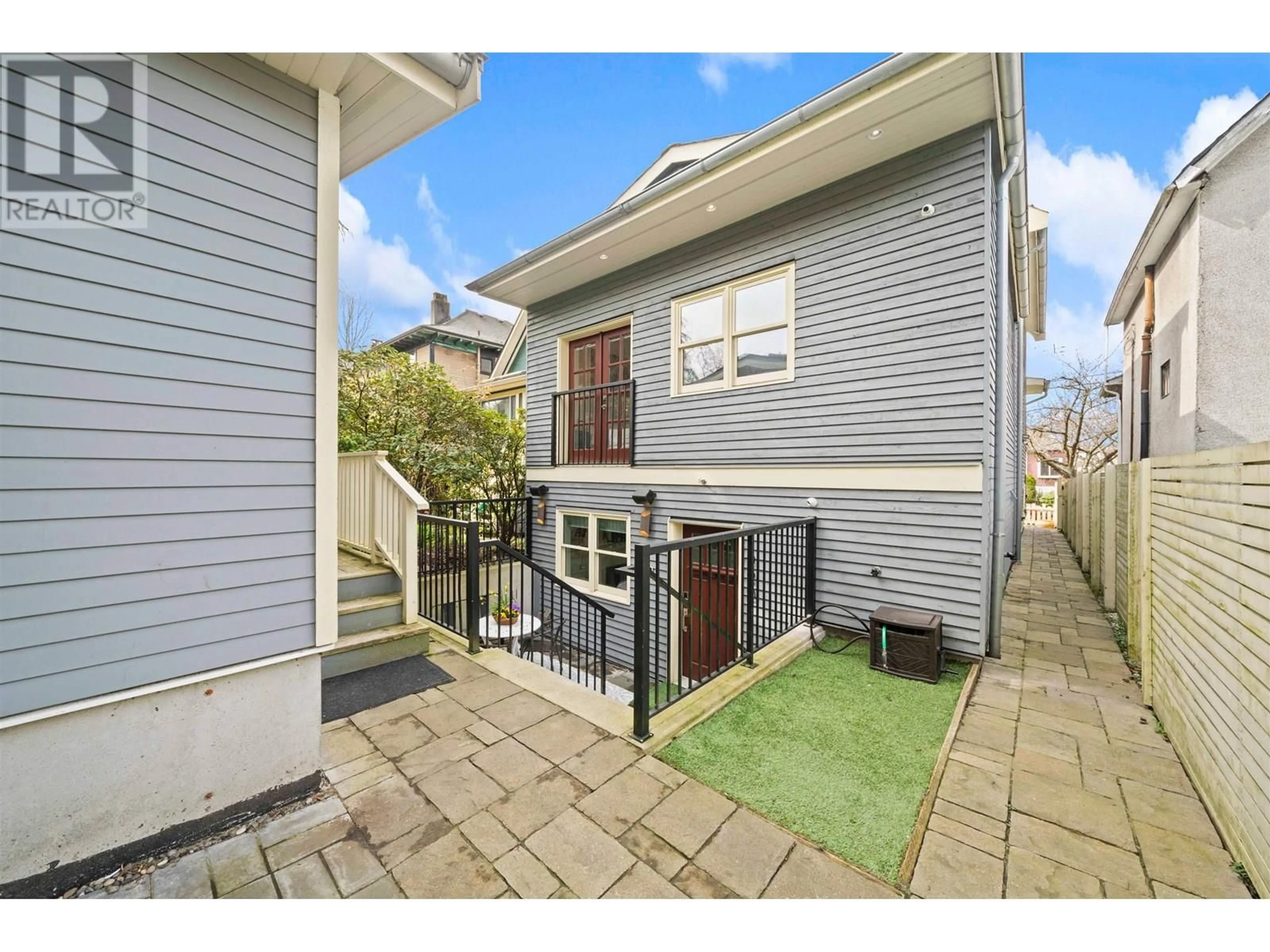 Unknown for 1020 ODLUM DRIVE, Vancouver British Columbia V5L3L6