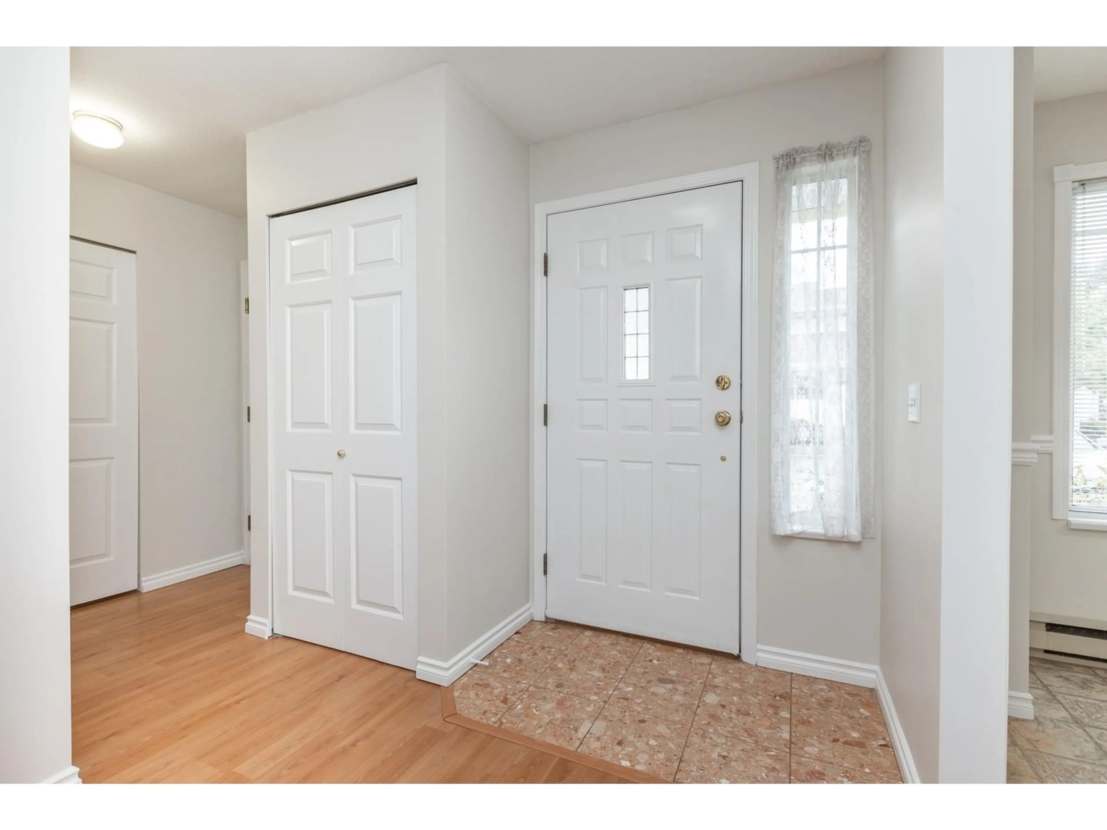 Indoor entryway for 23 - 8737 212, Langley British Columbia V1M2C8