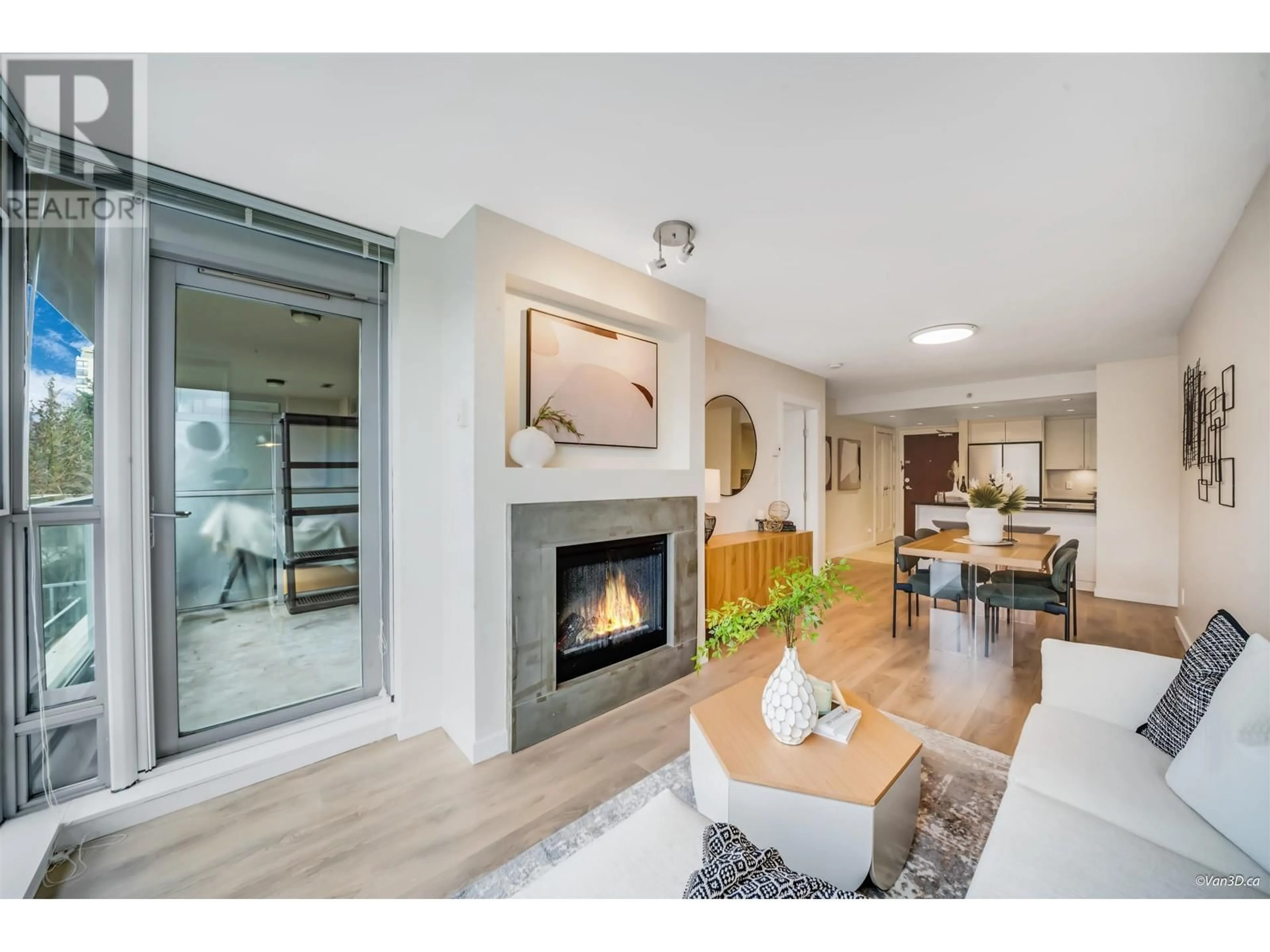 Living room with furniture, unknown for 226 - 9371 HEMLOCK DRIVE, Richmond British Columbia V6Y4K6