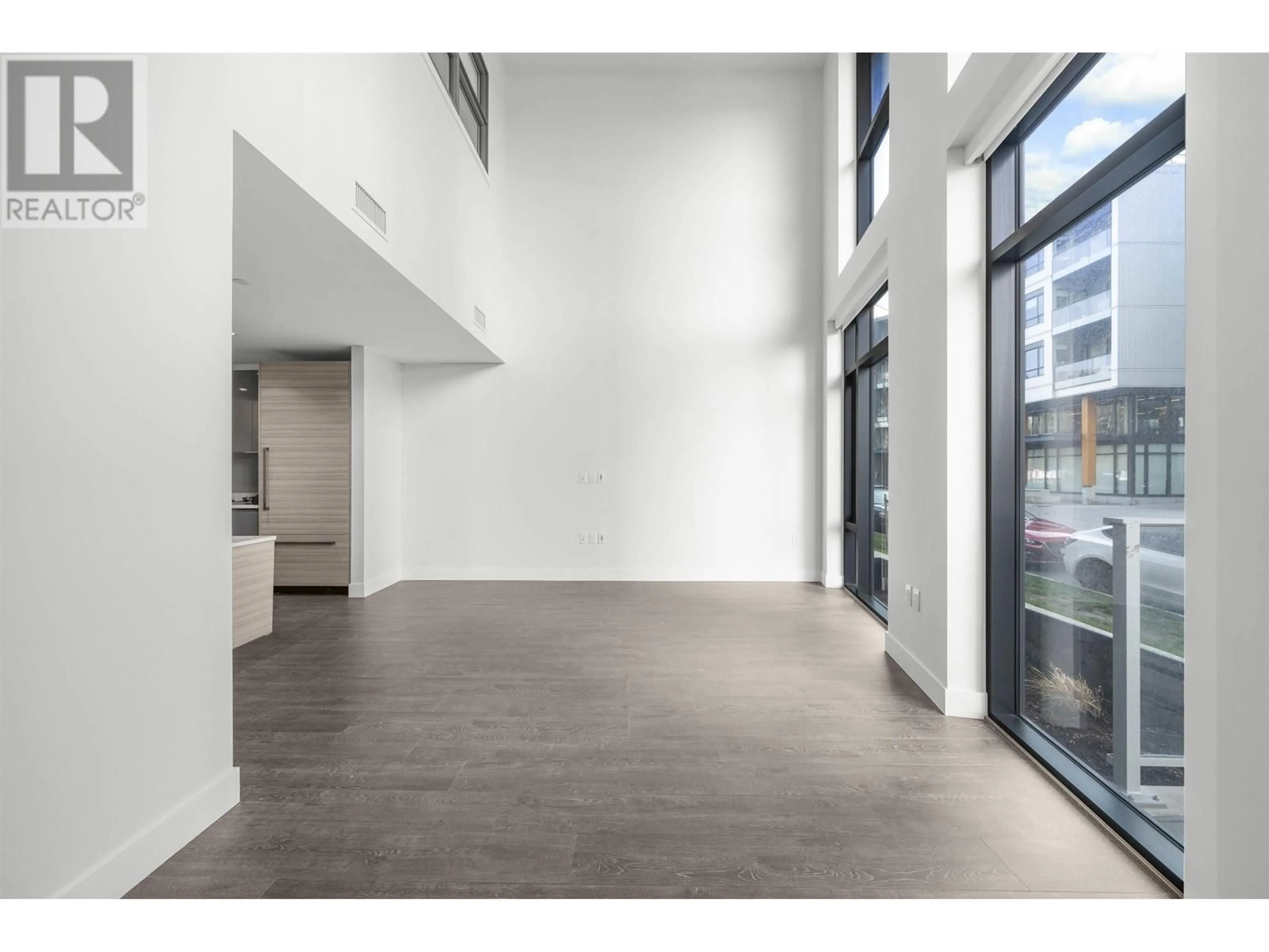 Indoor foyer for 8577 RIVERGRASS DRIVE, Vancouver British Columbia V5S0J7