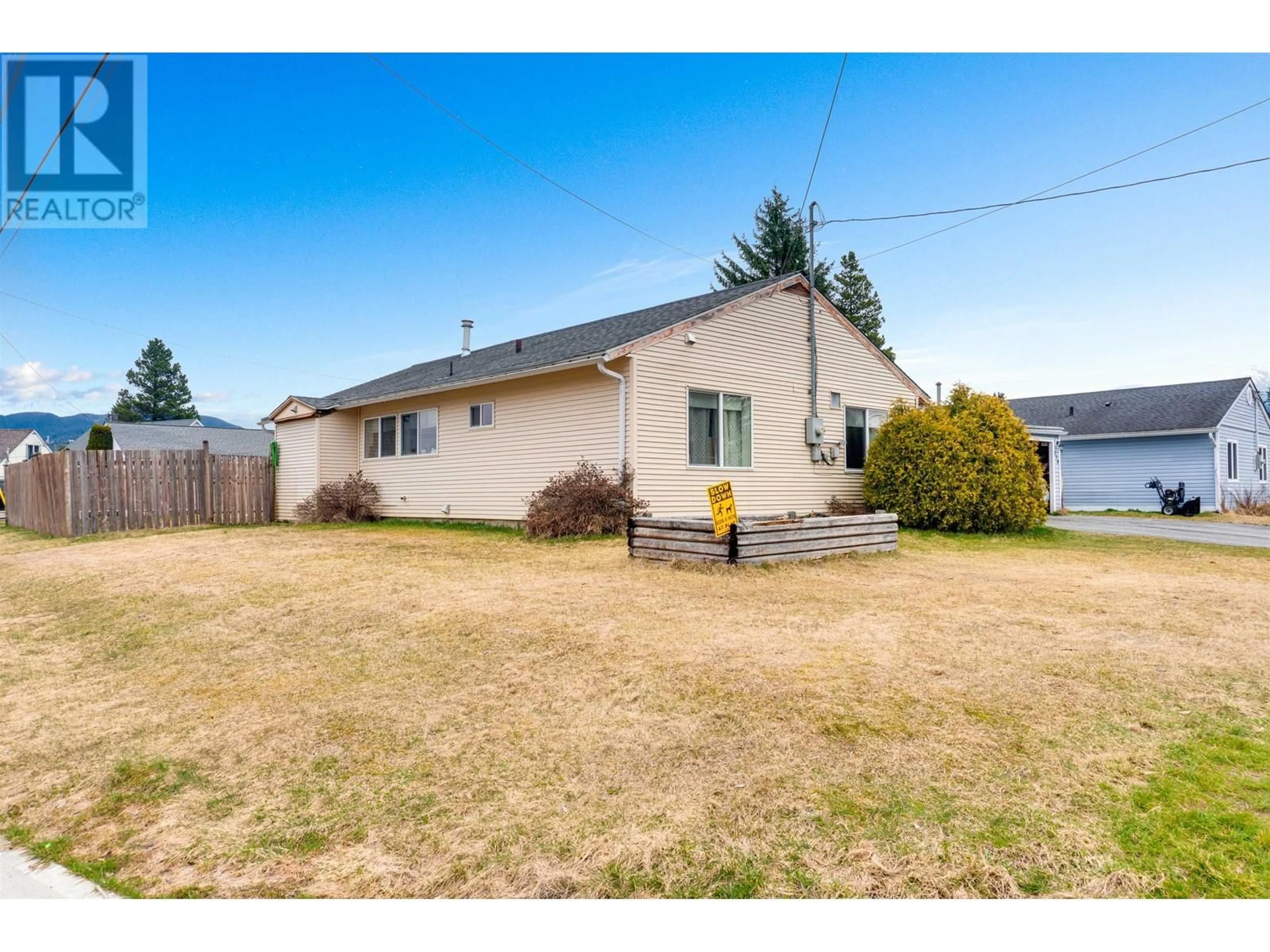 A pic from outside/outdoor area/front of a property/back of a property/a pic from drone, street for 110 WILLISCROFT STREET, Kitimat British Columbia V8C1H5