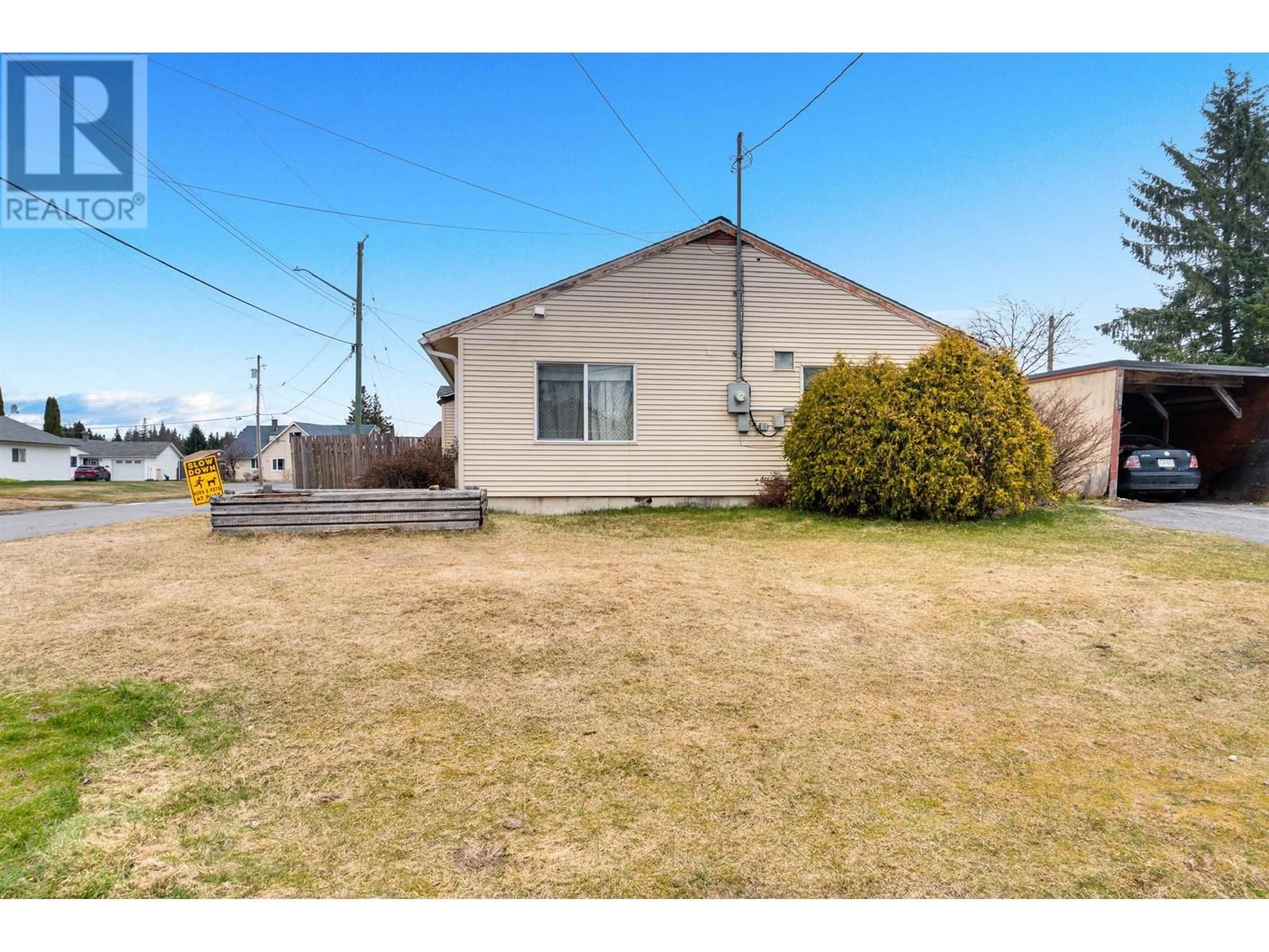 A pic from outside/outdoor area/front of a property/back of a property/a pic from drone, street for 110 WILLISCROFT STREET, Kitimat British Columbia V8C1H5