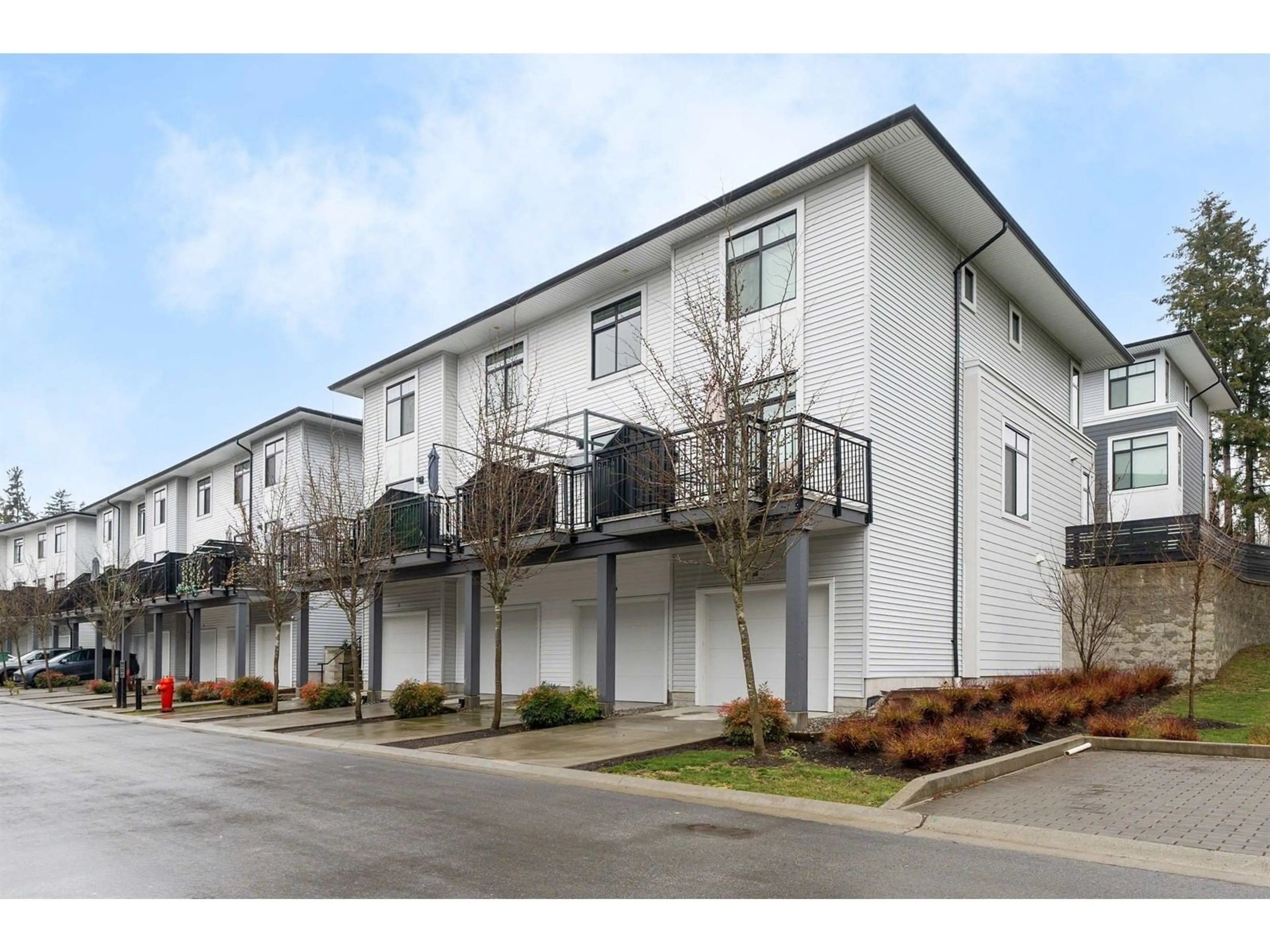 Unknown for 126 - 15235 SITKA, Surrey British Columbia V3S0A9