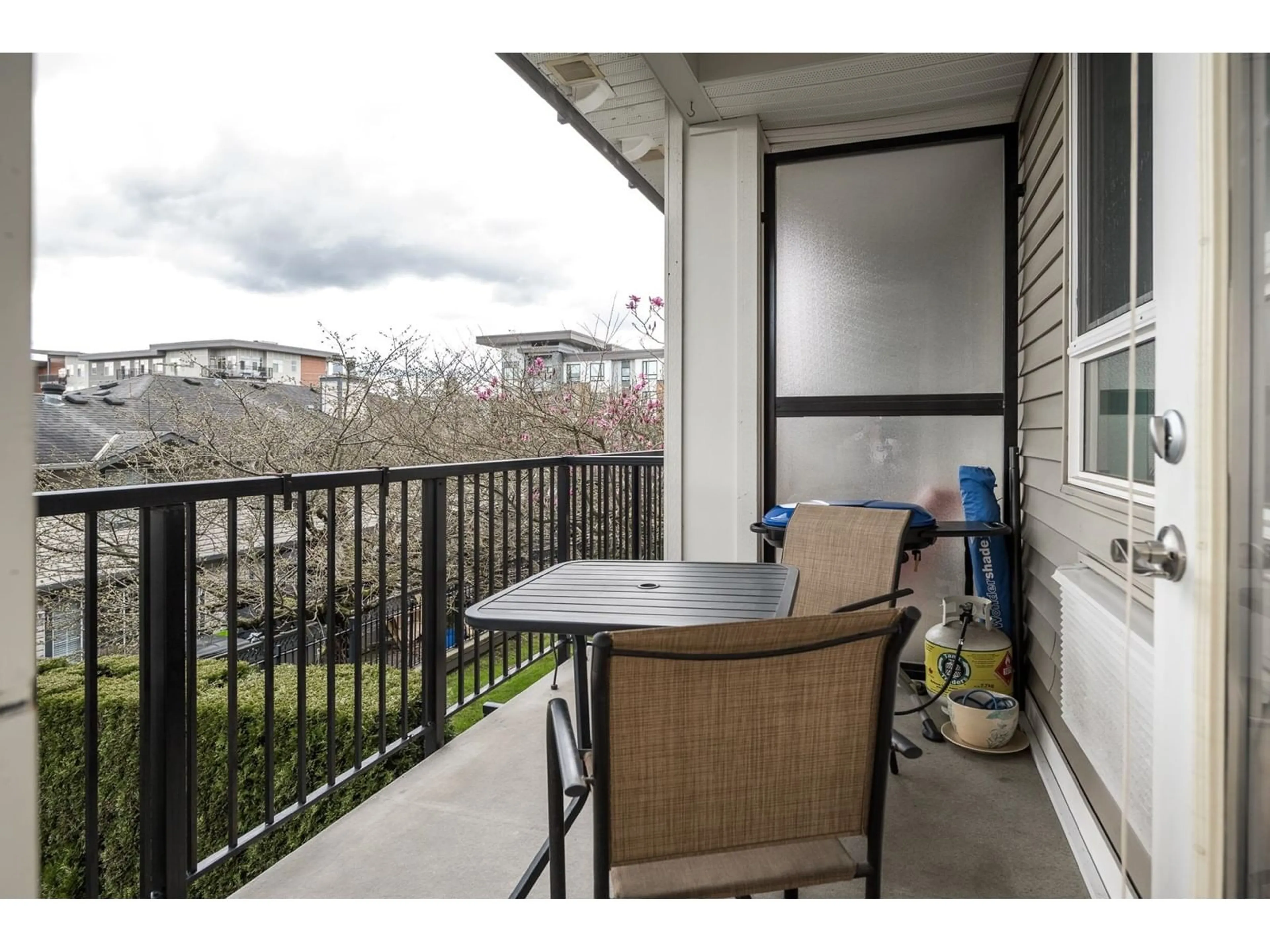 Balcony in the apartment, water/lake/river/ocean view for 204 - 5430 201, Langley British Columbia V3A0A2