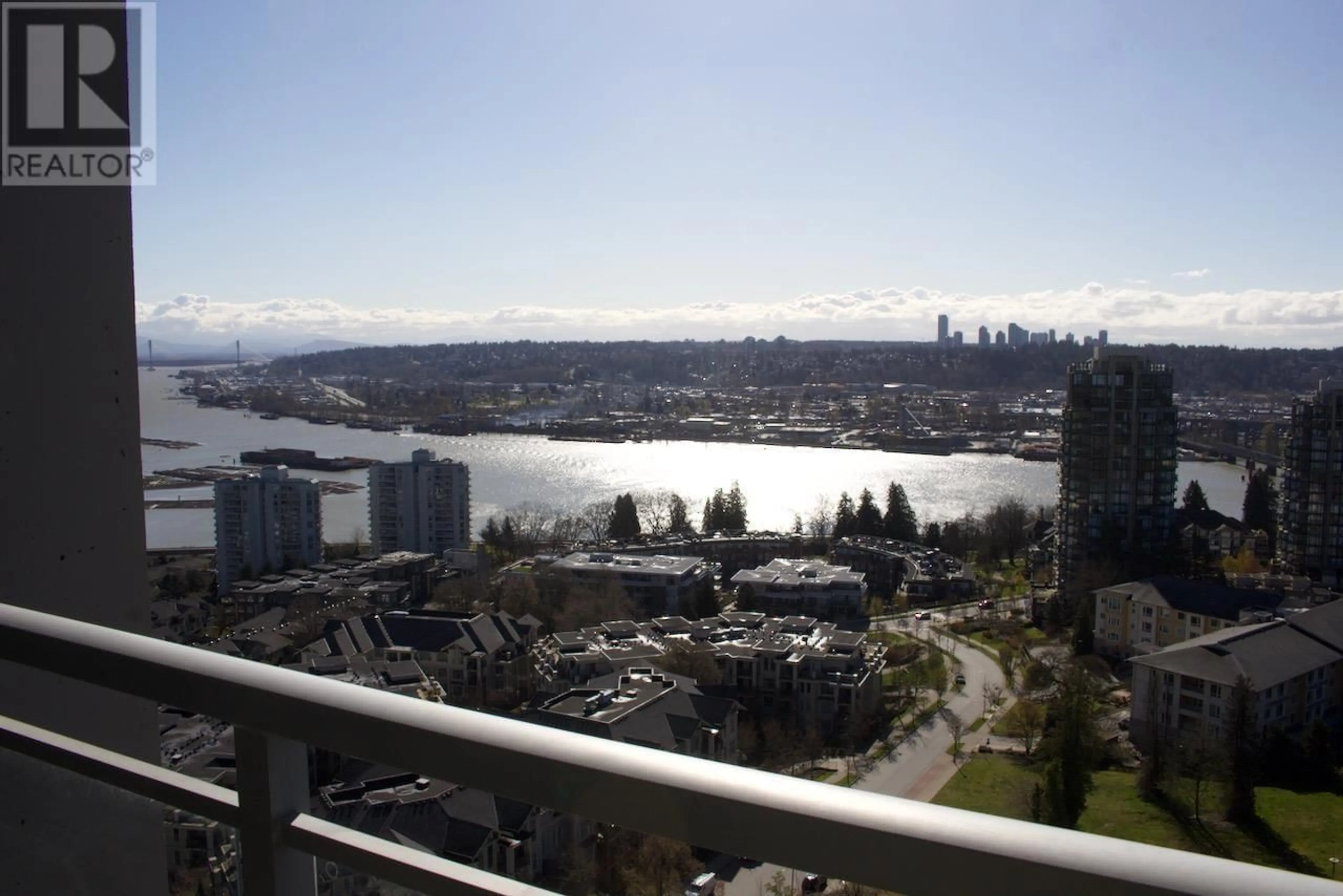 Blurry image for 2005 - 280 ROSS DRIVE, New Westminster British Columbia V3L0X2