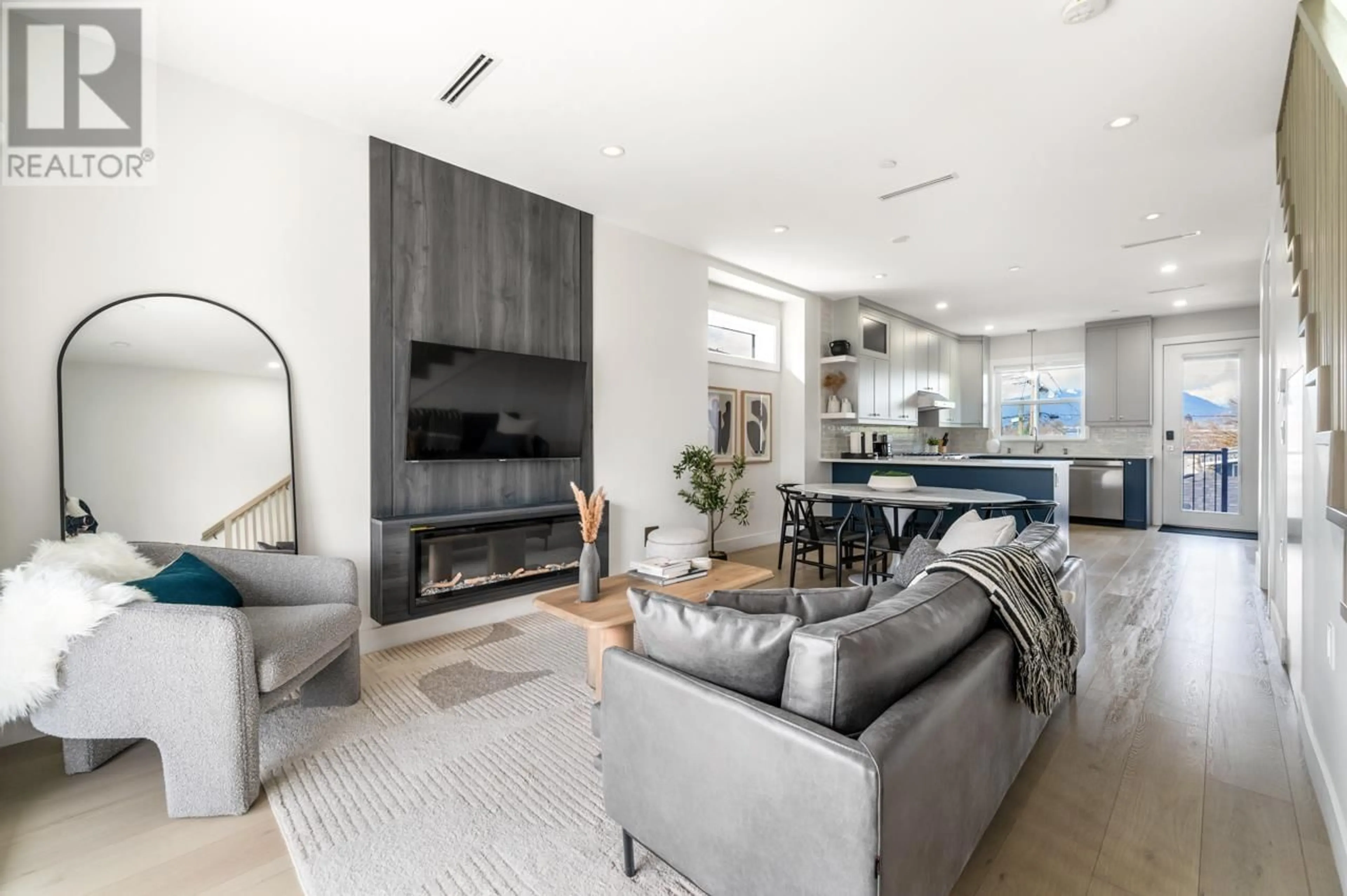 Living room with furniture, unknown for 2889 19TH AVENUE, Vancouver British Columbia V5M2S6