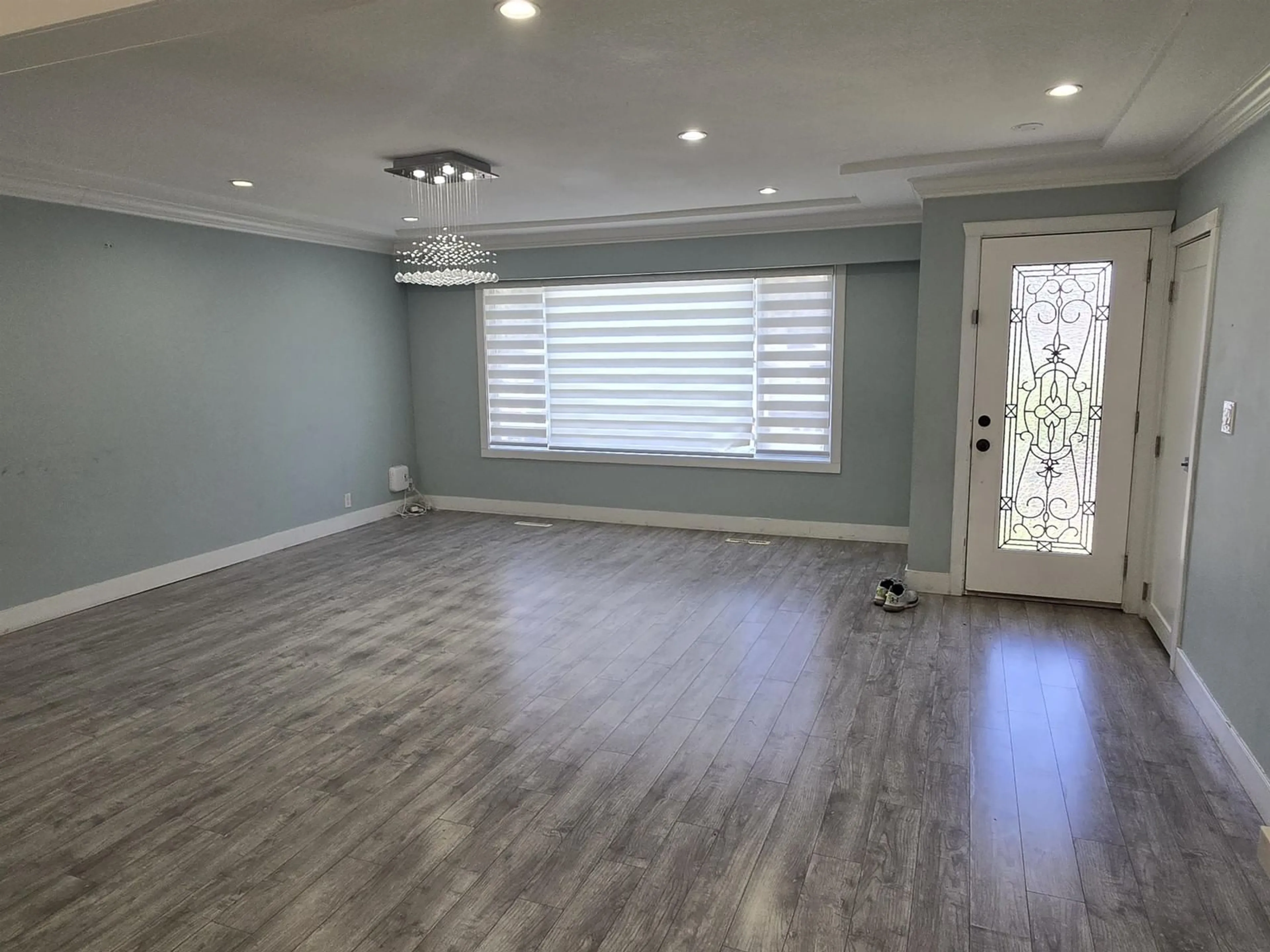A pic of a room for 11352 GLEN AVON, Surrey British Columbia V3R4Y5