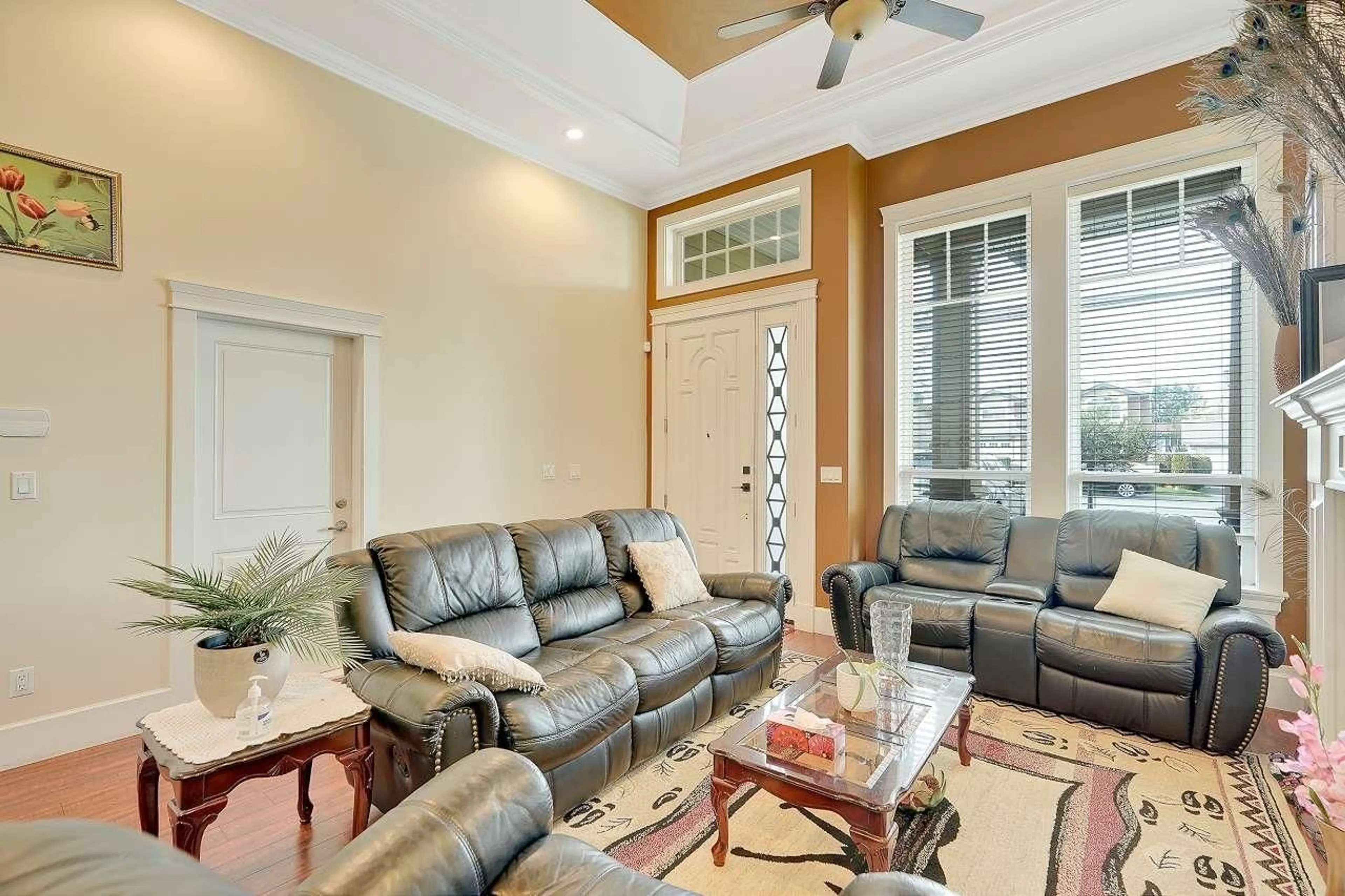 Living room with furniture, unknown for 11718 84, Delta British Columbia V4C2M3