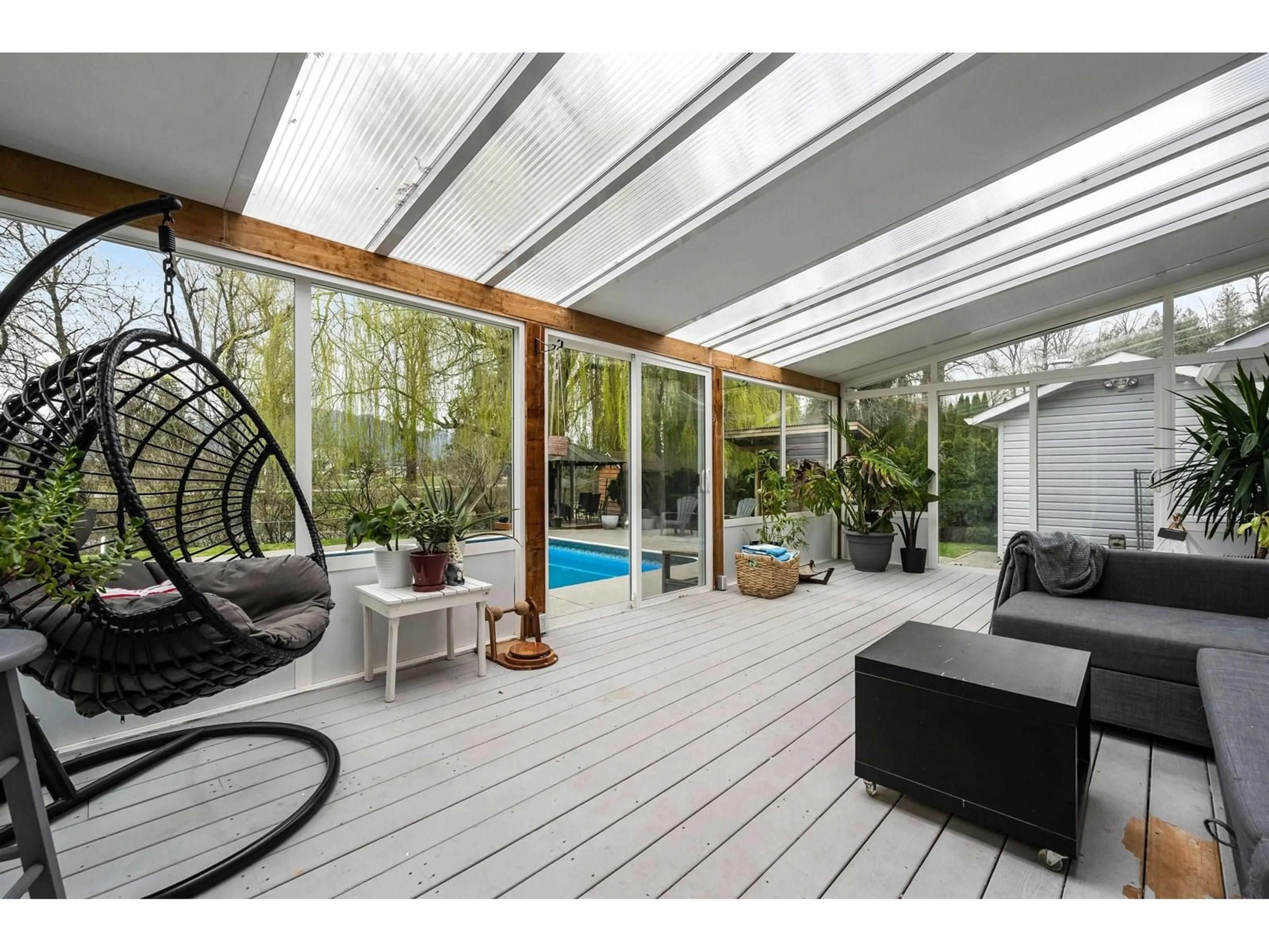 Patio, unknown for 10161 BEAVER CRESCENT, Chilliwack British Columbia V2P7X4
