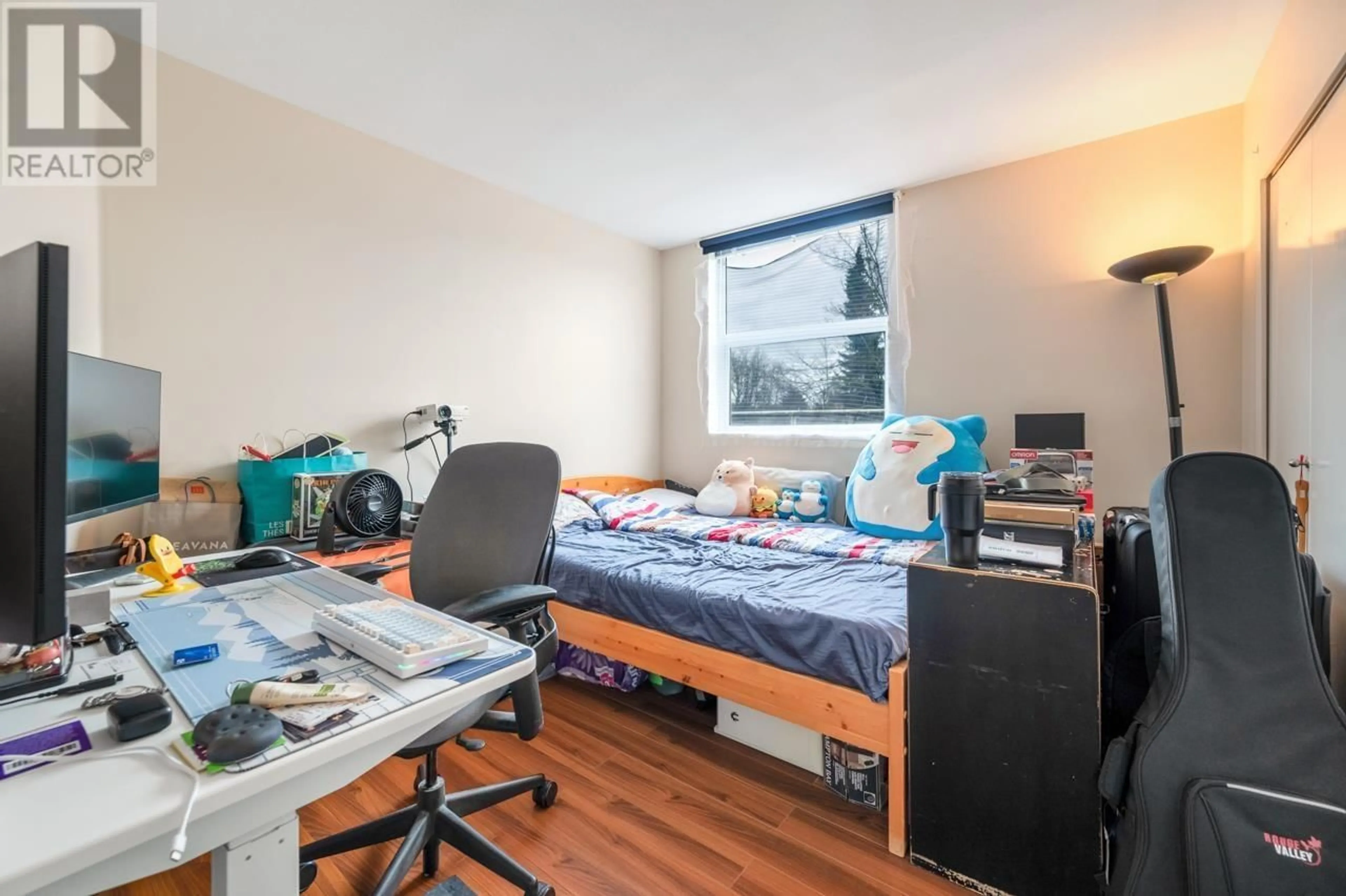 A pic of a room for PH6 - 418 BROADWAY, Vancouver British Columbia V5T1X2