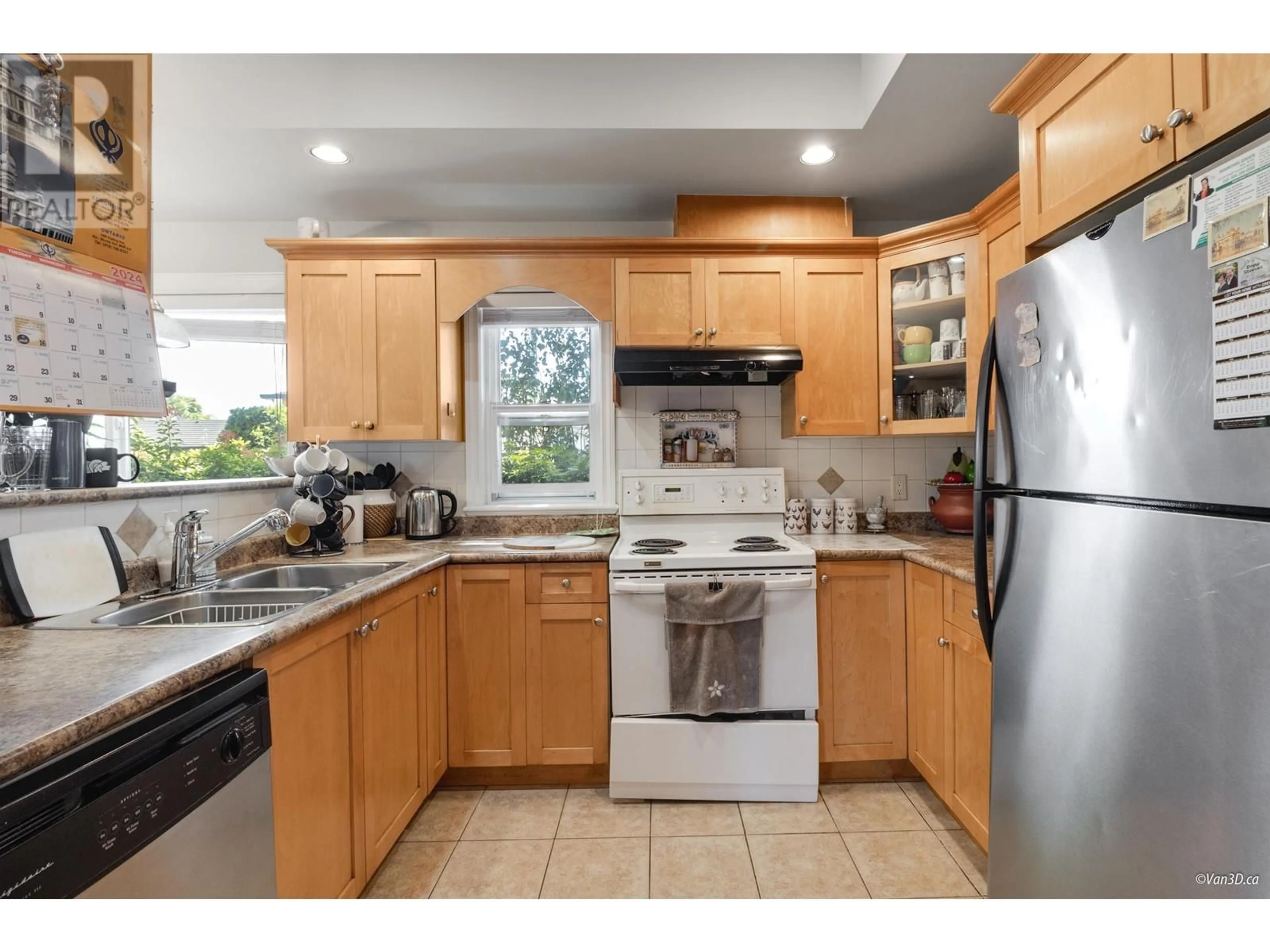 Standard kitchen, unknown for 1 - 11331 CAMBIE ROAD, Richmond British Columbia V6X1L3