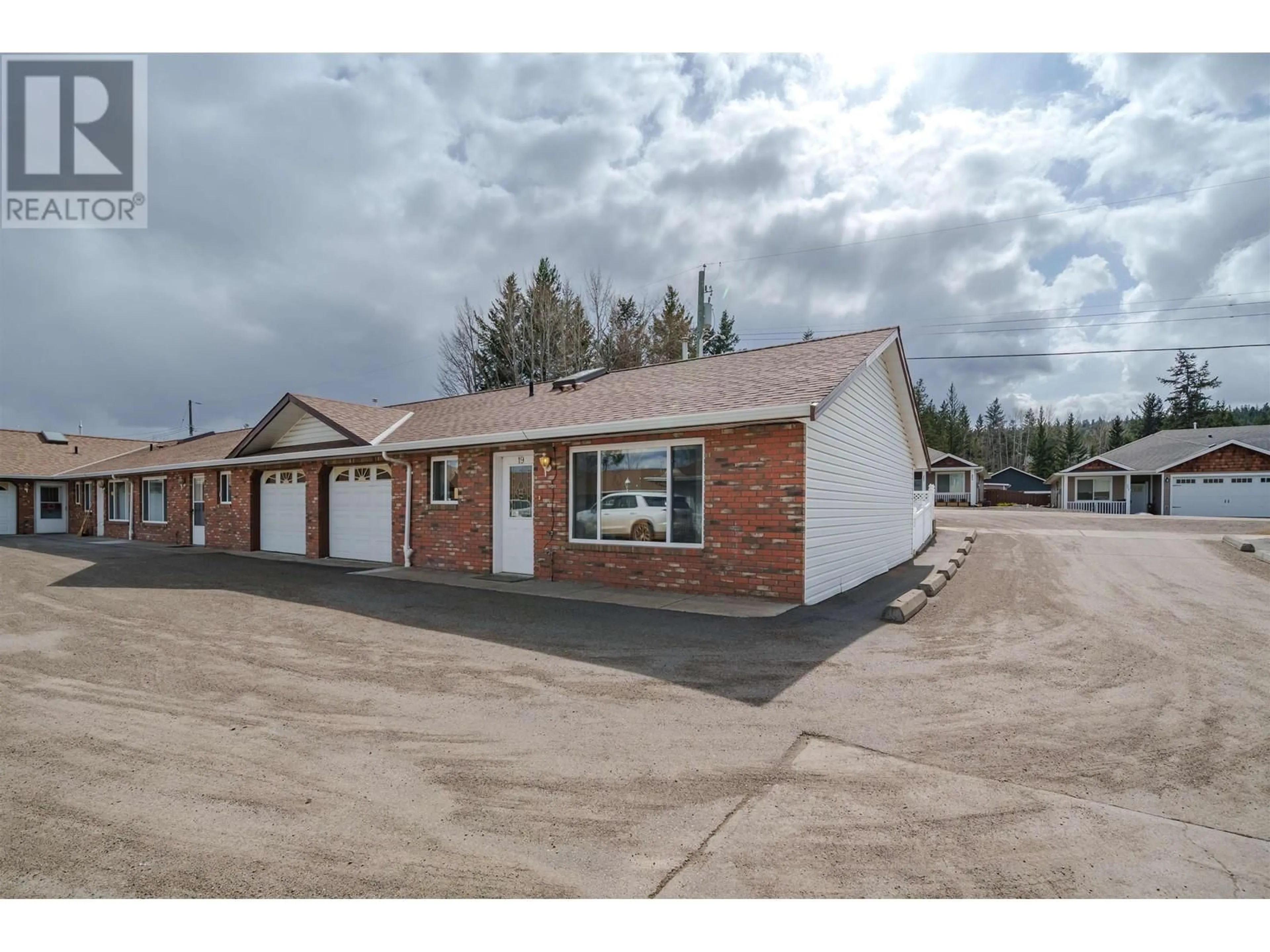 Unknown for 19 - 204 8TH STREET, 100 Mile House British Columbia V0K2E0