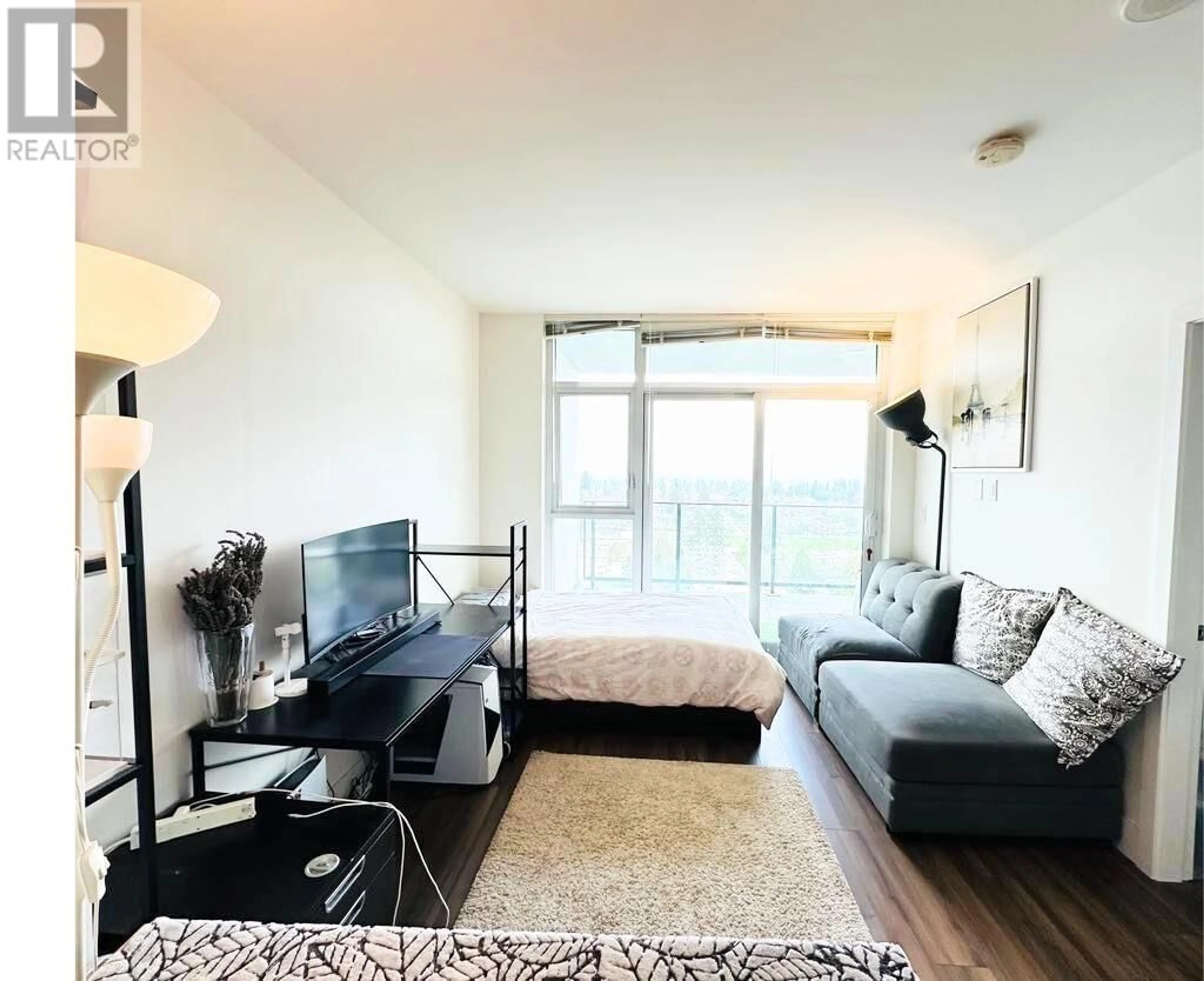 Living room with furniture, wood/laminate floor for 1903 - 7303 NOBLE LANE, Burnaby British Columbia V3N0H2